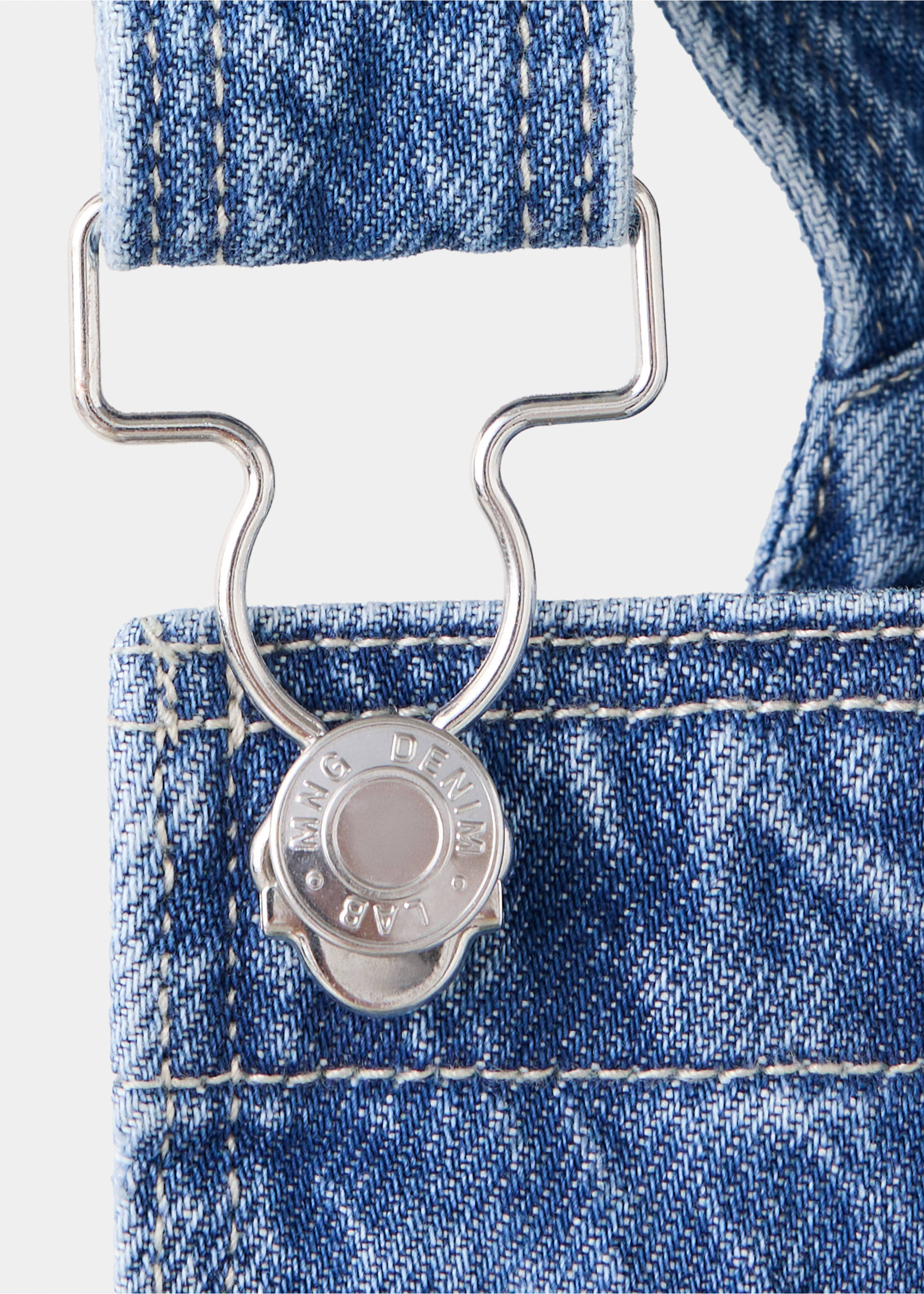 Salopette en denim avec coutures - Détail de l'article 8, Bleu moyen. Ref: 37054421-00.