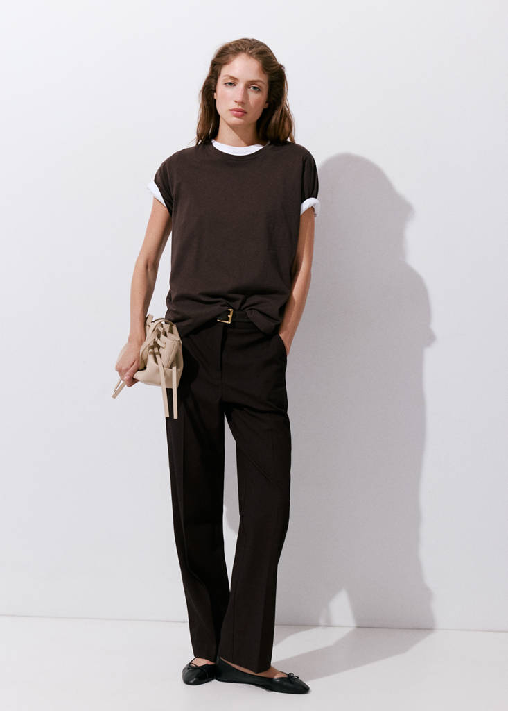 Straight mid-rise trousers — Chocolate
