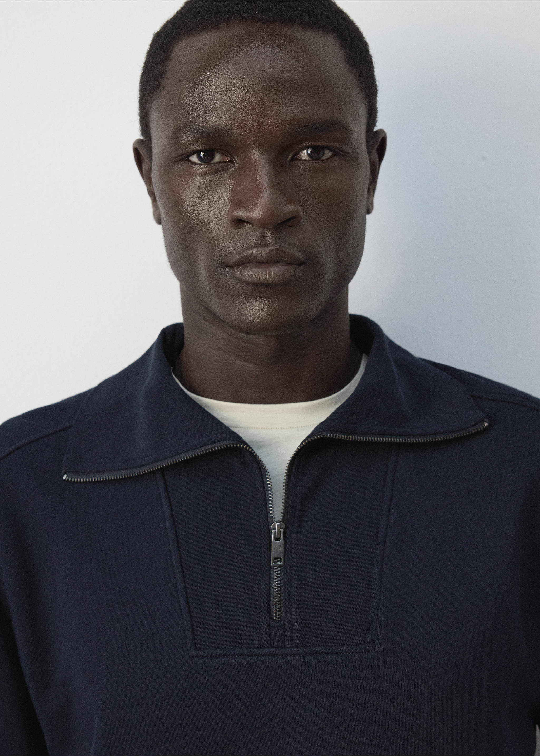Relaxed-fit cotton sweatshirt - Details of the article 1, Navy. Ref: 37054435-00.