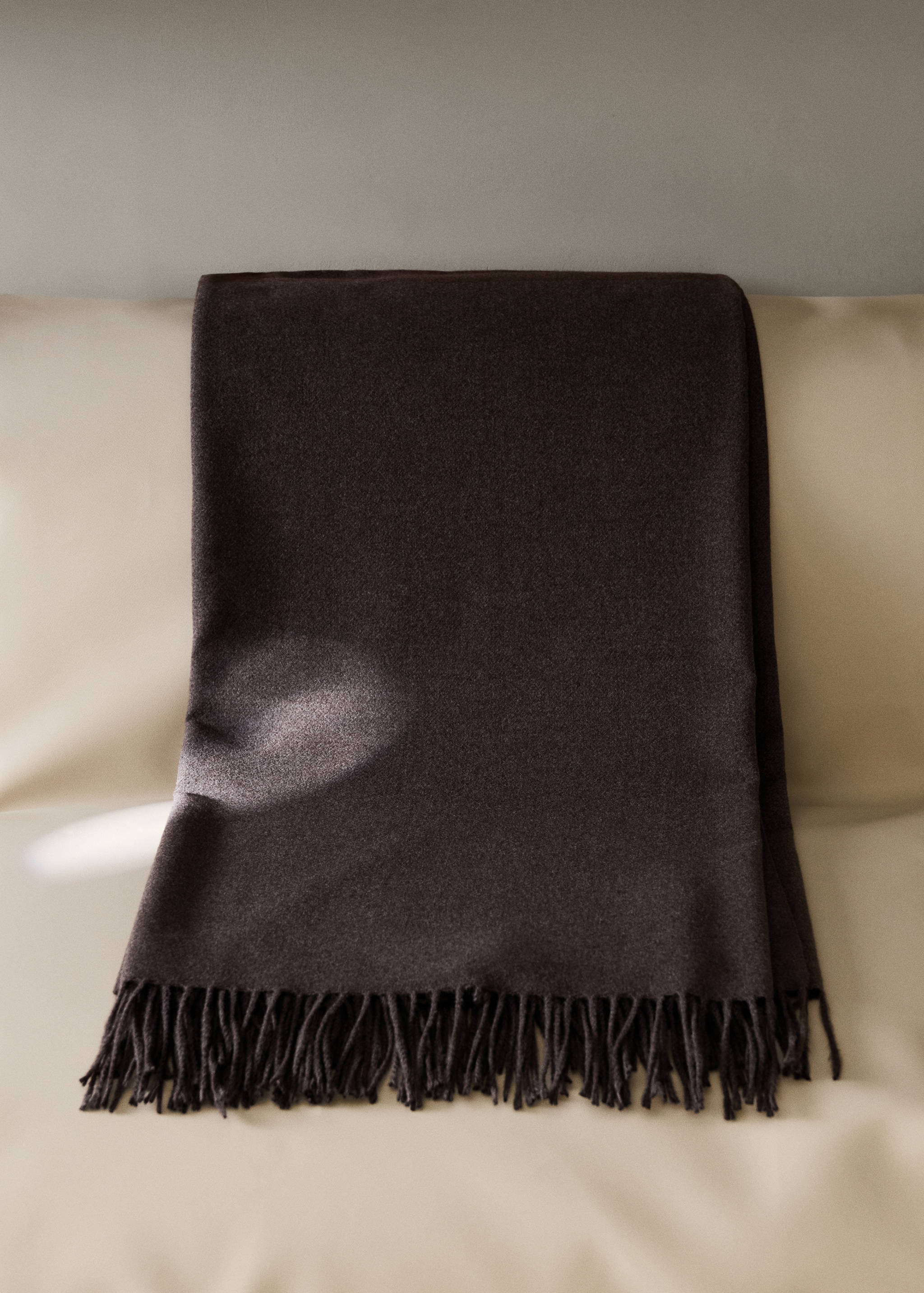 Fringed-edge blanket - General plane
