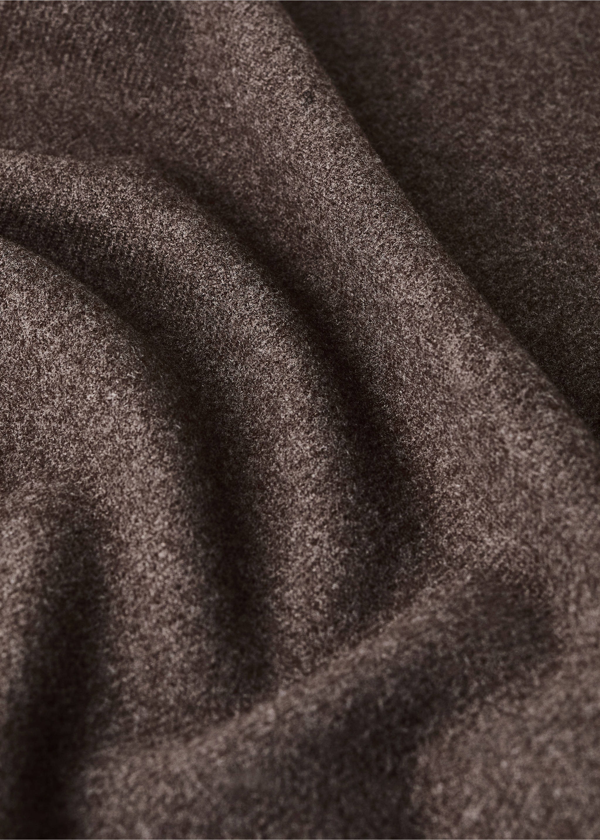 Fringed-edge blanket - Details of the article 1, Brown. Ref: 37054437-00.