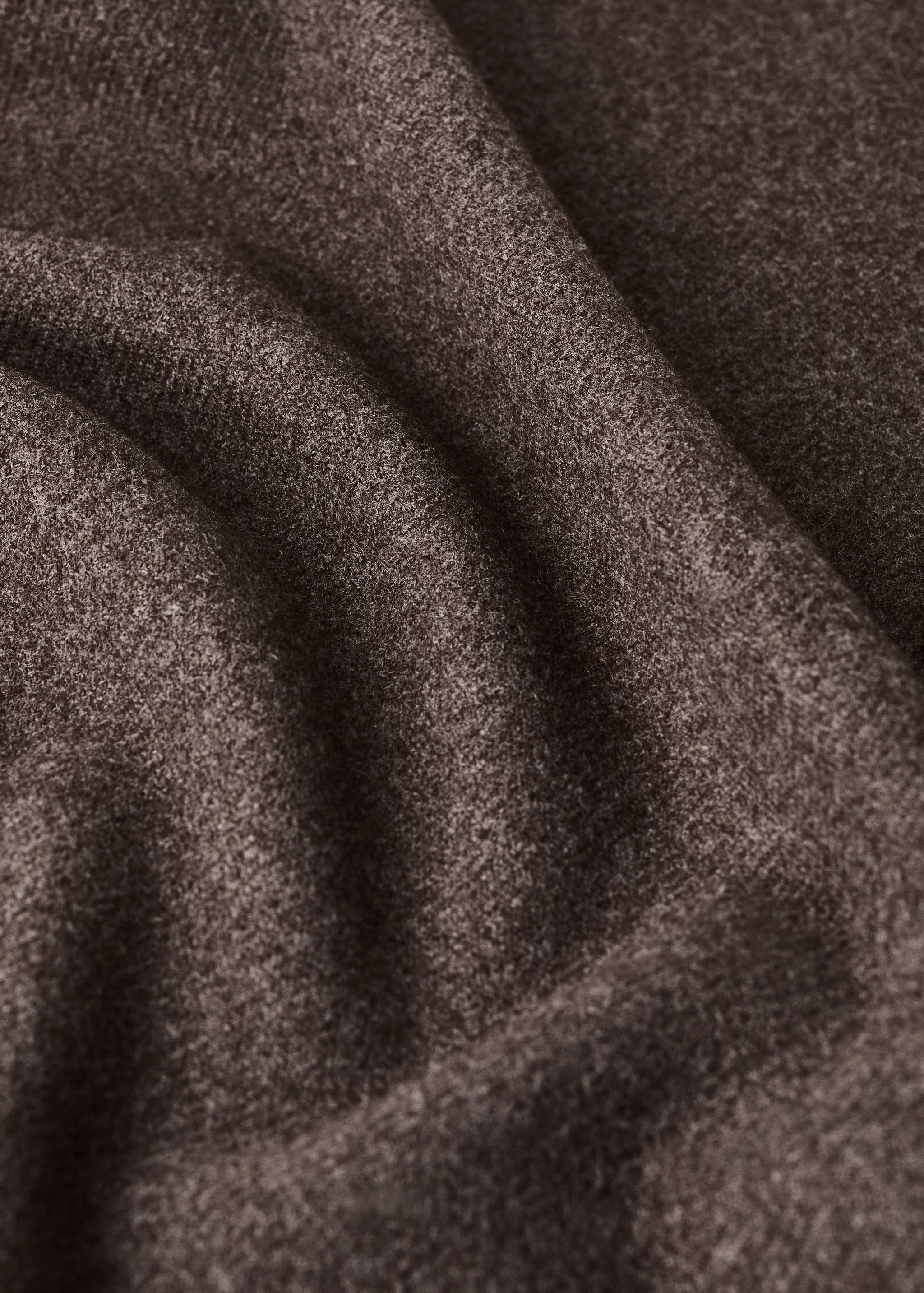 Fringed-edge blanket - Details of the article 1