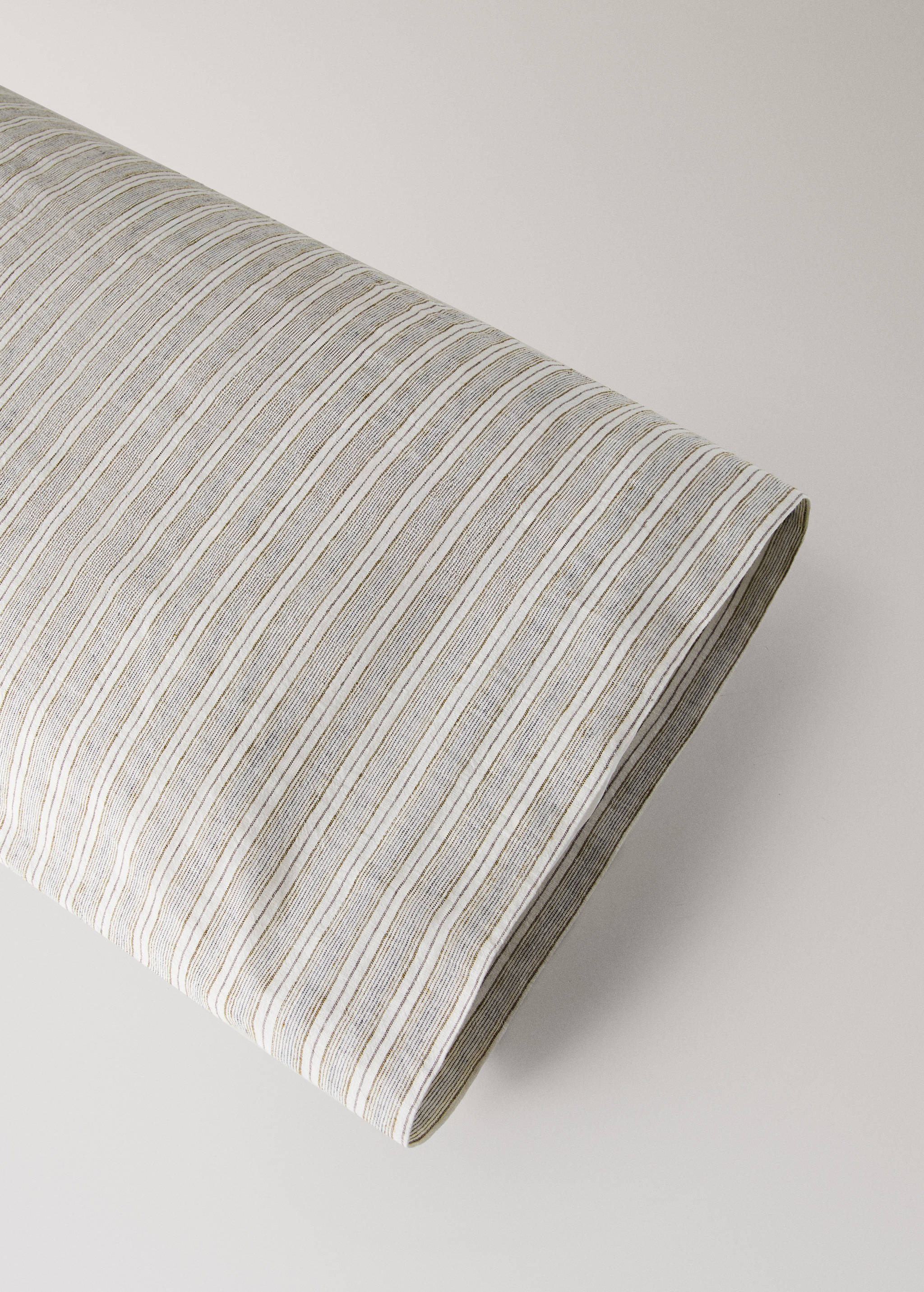 Linen and cotton striped pillowcase cover 45 x 110 cm - Details of the article 2