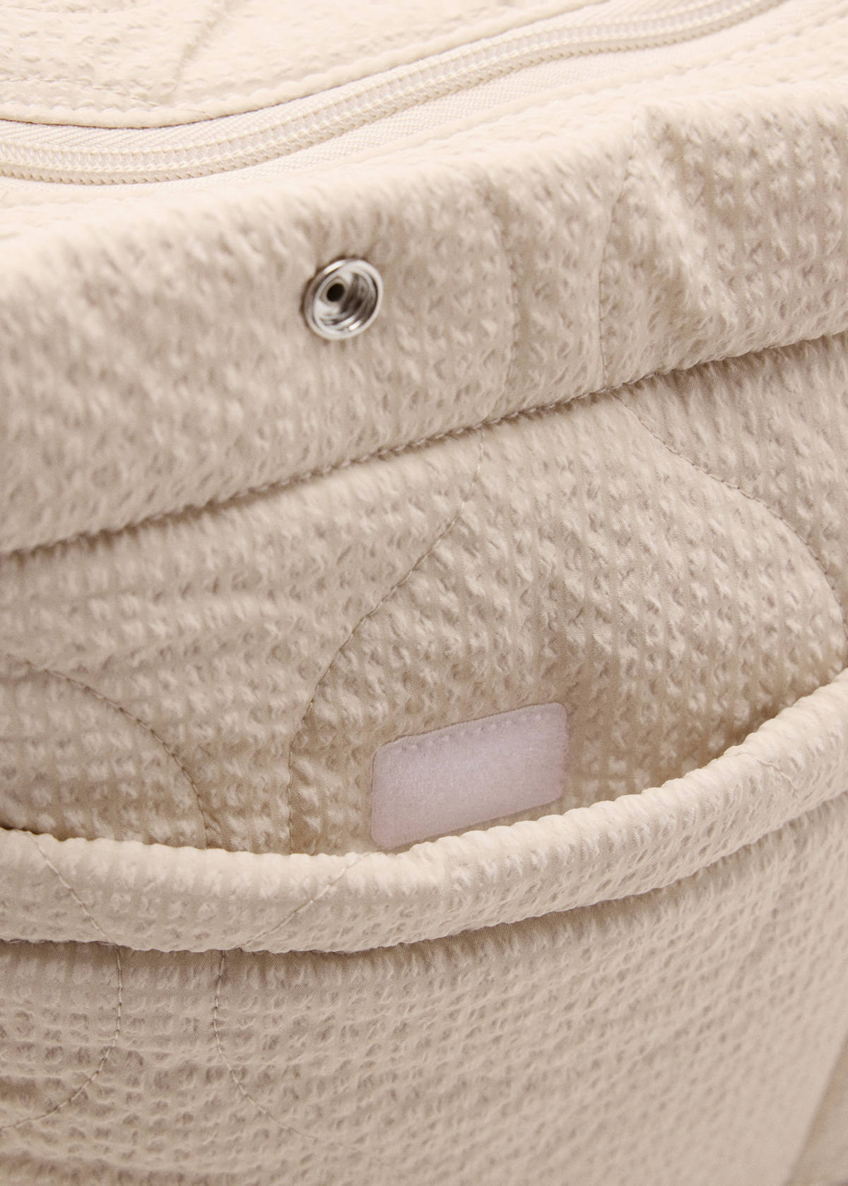 Maternity bag with texture — Beige