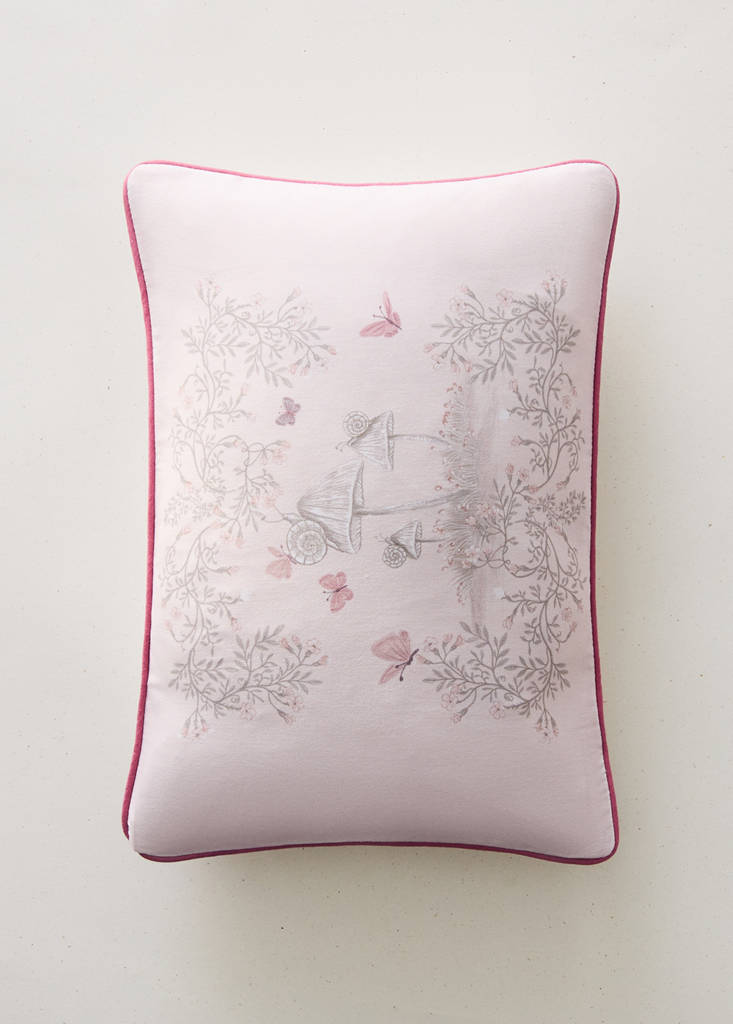 Fantasy print cushion cover, vibrant contrast colours 30x50 cm — Nude