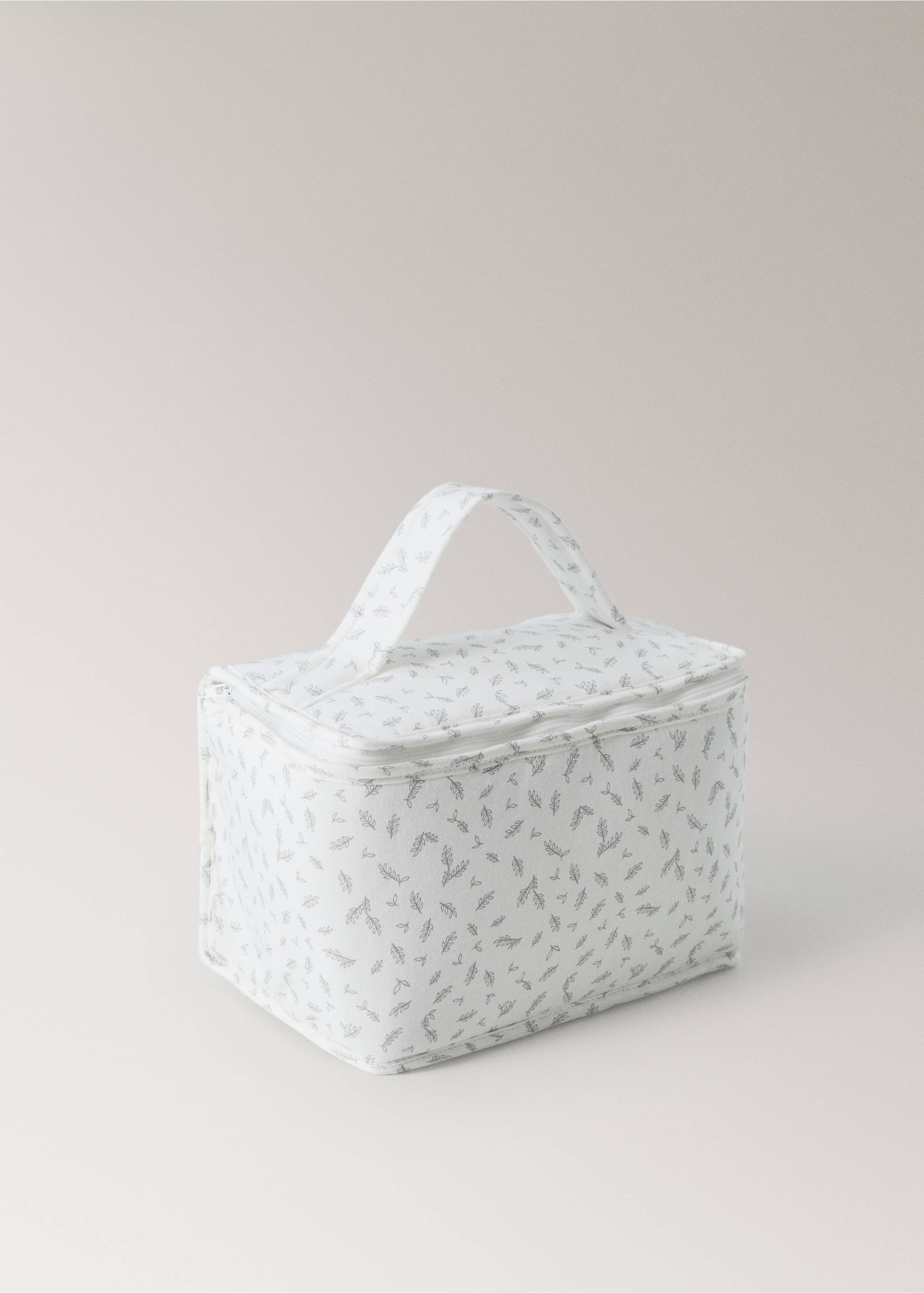 Children’s printed toilet bag - Details of the article 1, Ecru. Ref: 37054459-00.