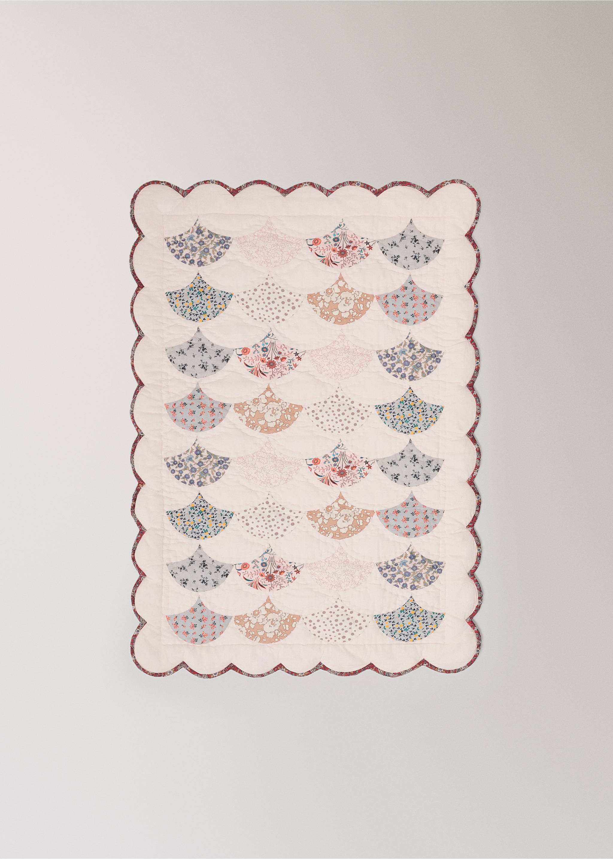 Cotton patchwork mini cot duvet - Details of the article 3, Nude. Ref: 37054465-00.