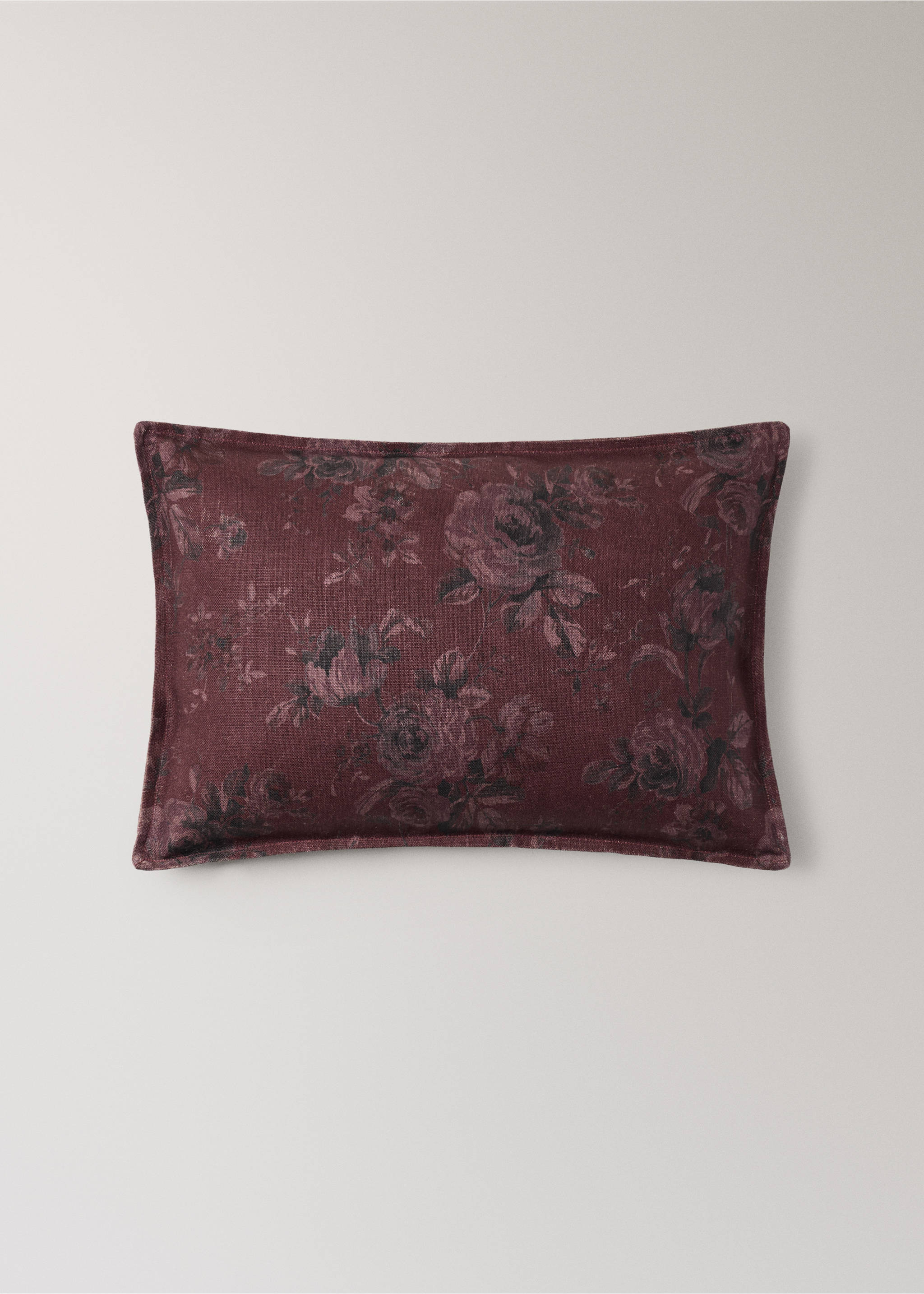 Floral cotton cushion cover 50 x 50 cm - Article without model, Dark Red. Ref: 37054469-00.