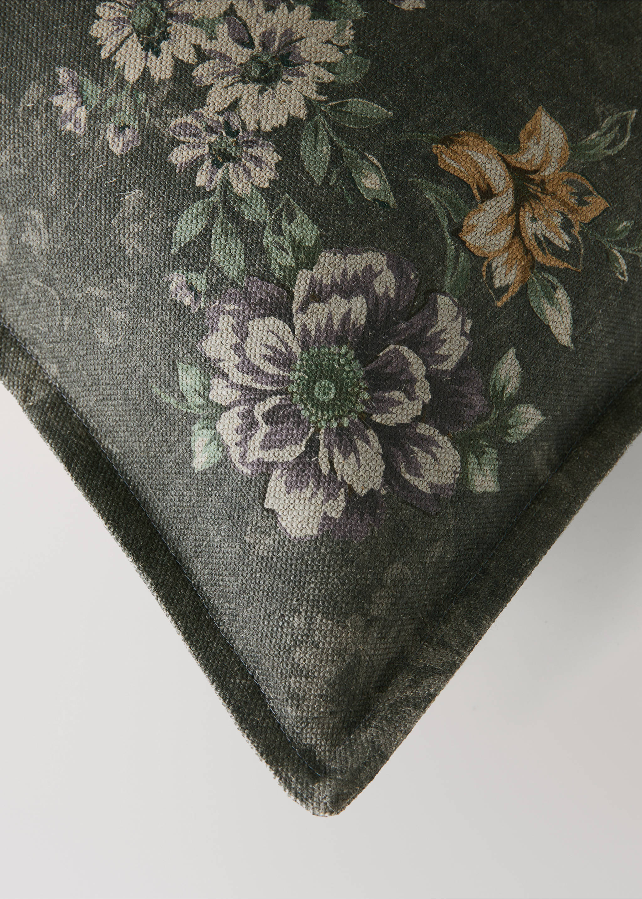 Floral cotton cushion cover 40x60 cm - Details of the article 1, Grey. Ref: 37054469-00.