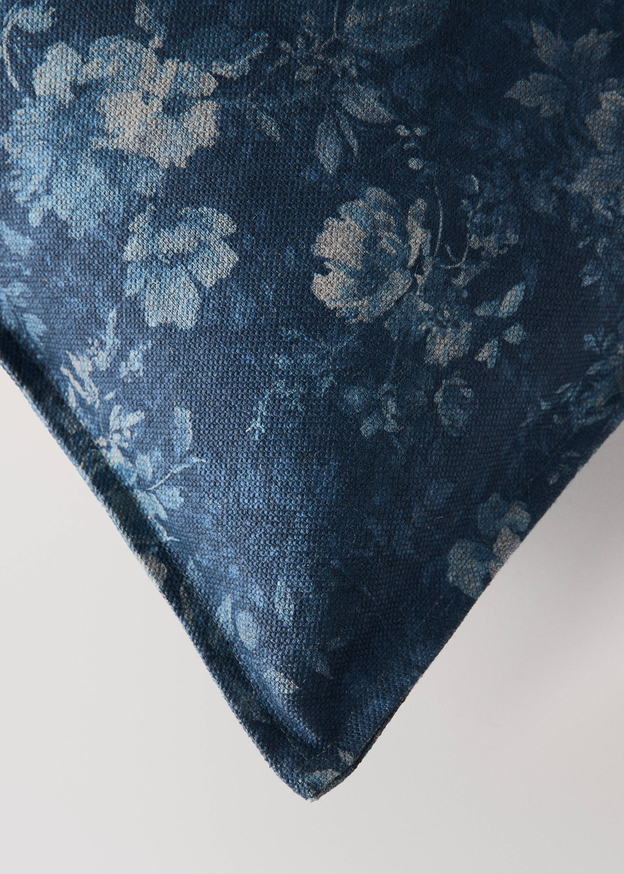 Floral print cushion cover 40x60 cm - Details of the article 1