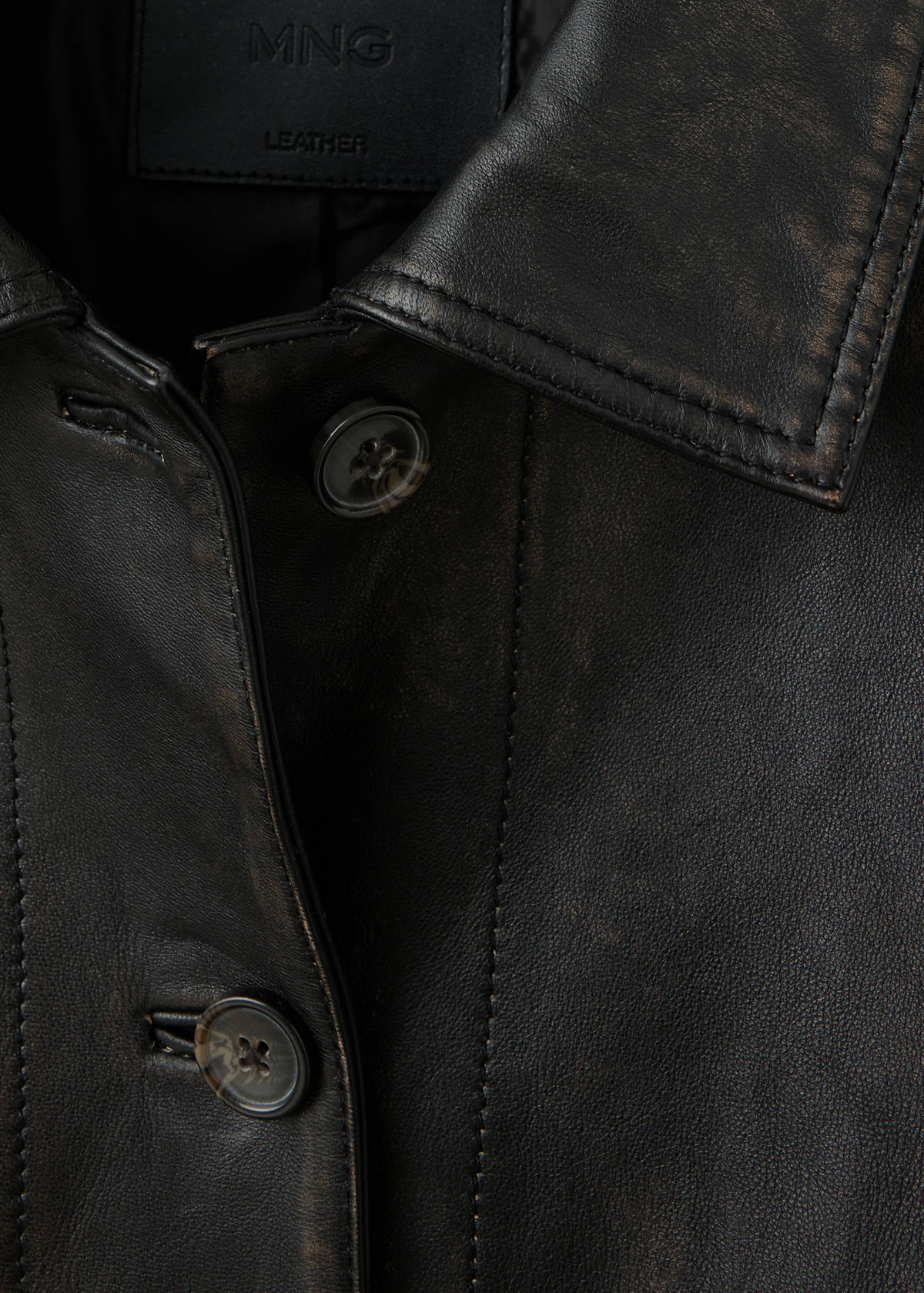 Leather jacket with worn effect — Brown