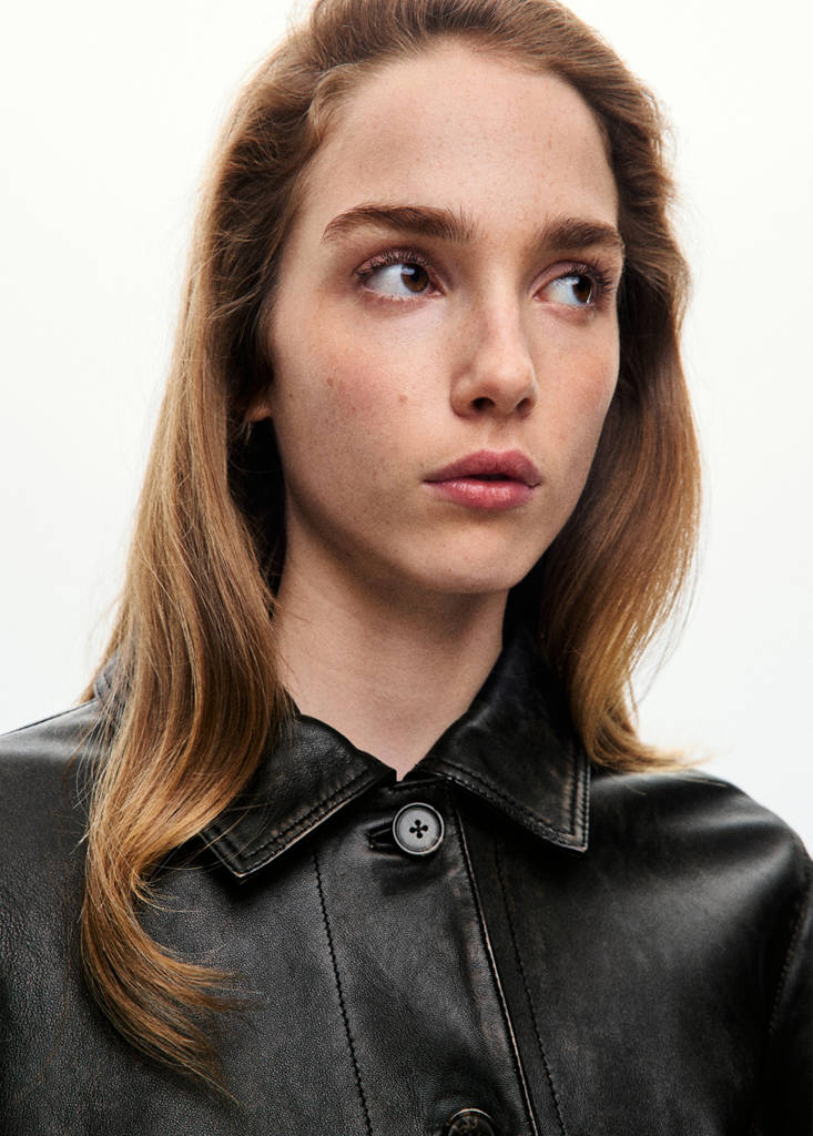 Leather jacket with worn effect — Brown