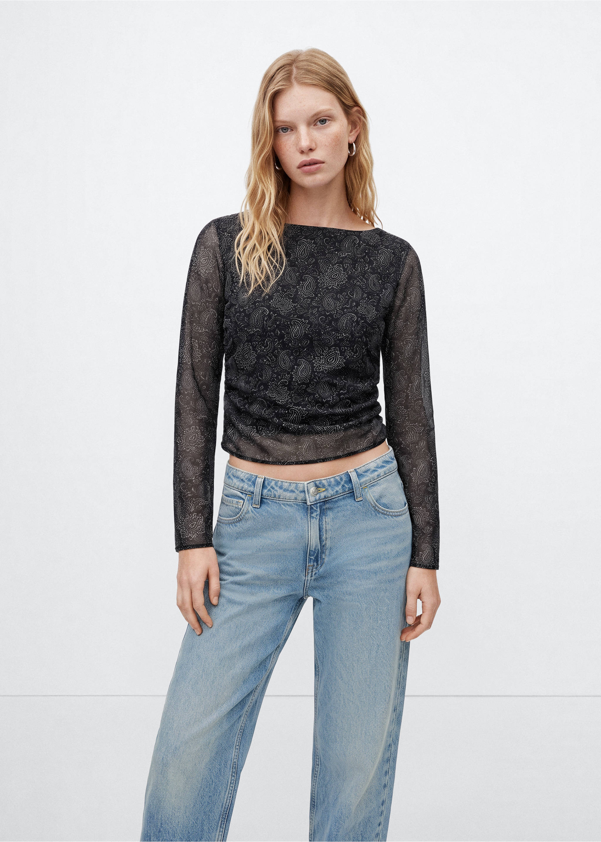 Paisley-Bluse mit U-Boot-Ausschnitt - Mittlere Ansicht, Schwarz. Ref: 37054779-00.