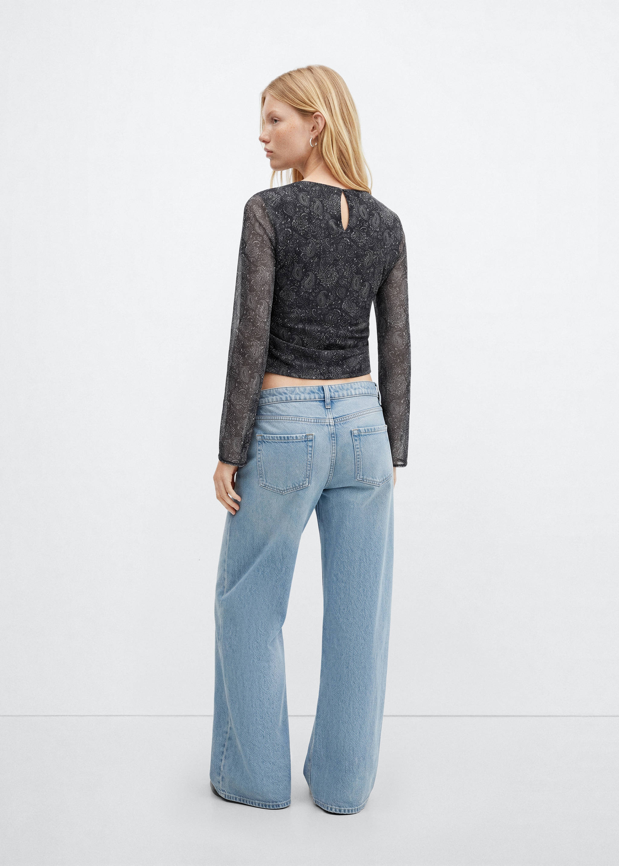 Paisley-Bluse mit U-Boot-Ausschnitt - Rückseite des Artikels