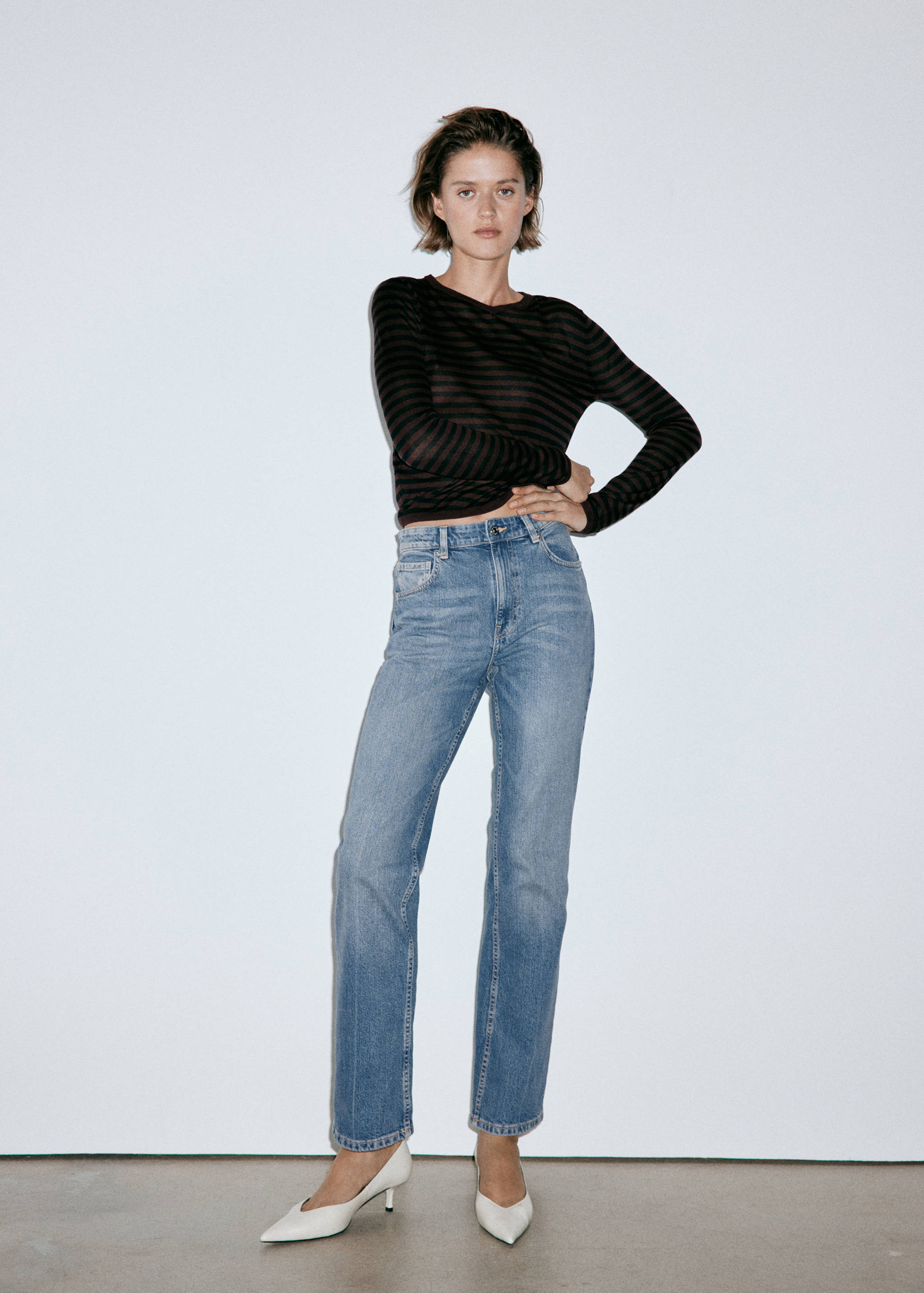 High waist straight jeans - General plane