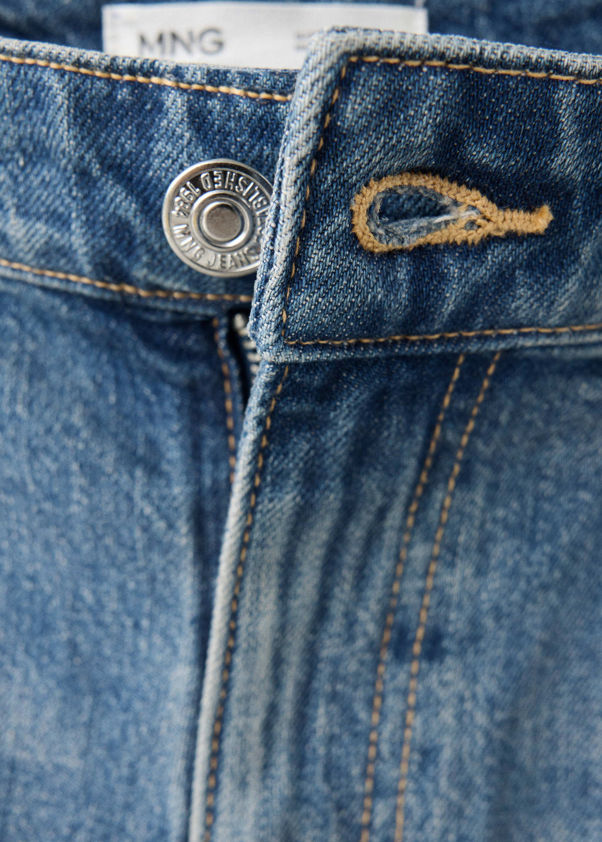 High waist straight jeans - Details of the article 8
