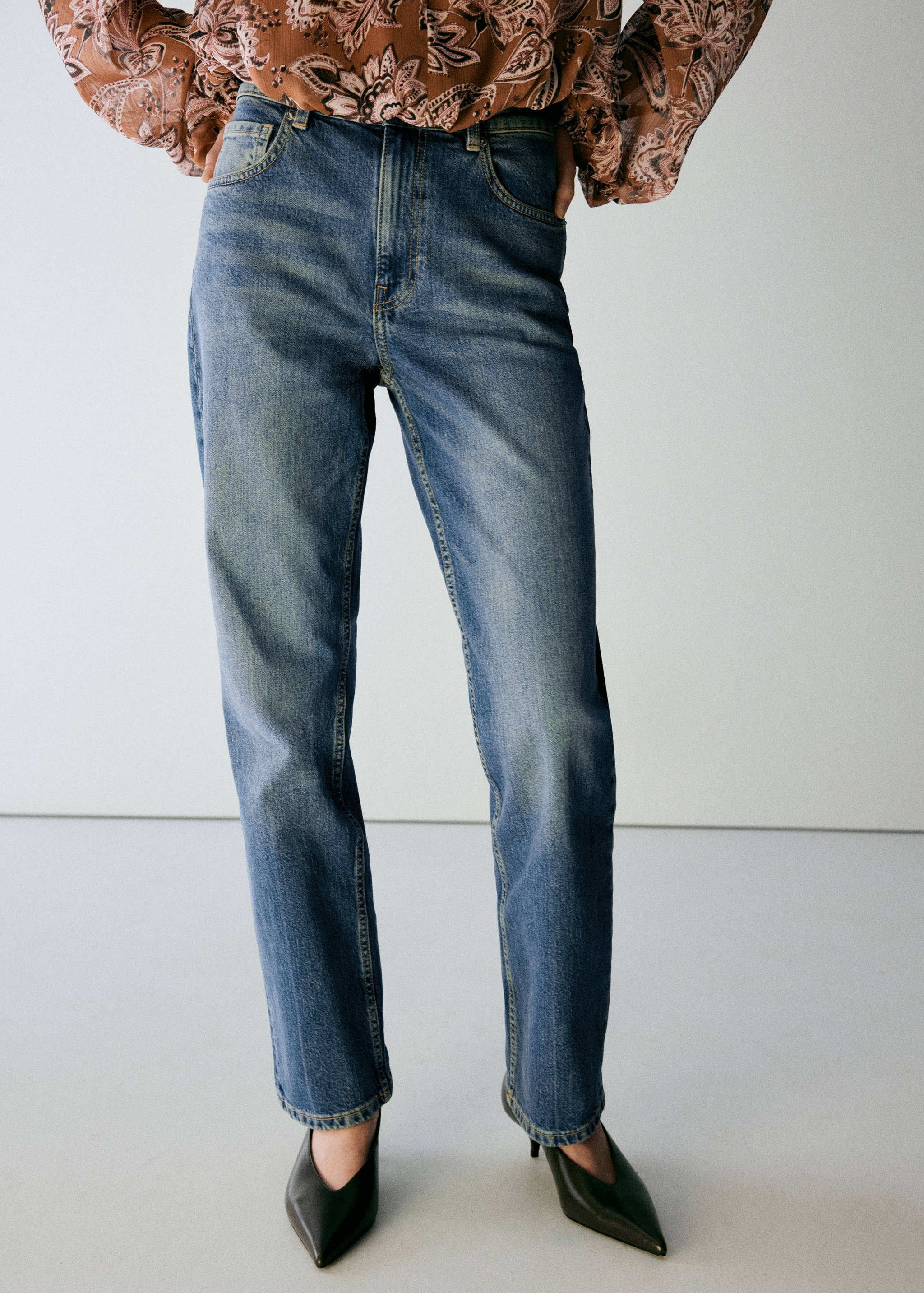 Slim-fit high-waist jeans - Medium plane