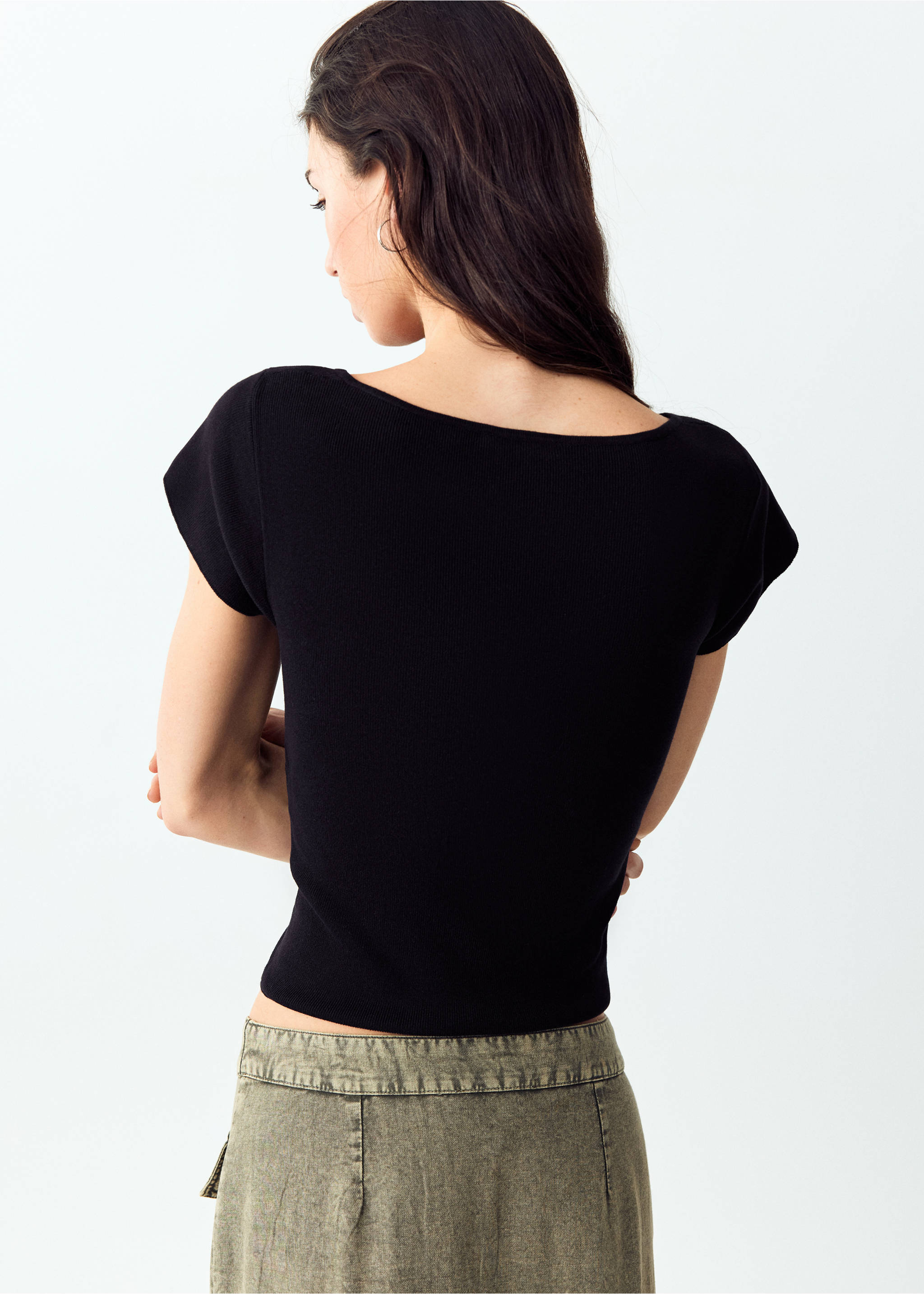 V-neck knit top - Reverse of the article, Black. Ref: 37054783-00.