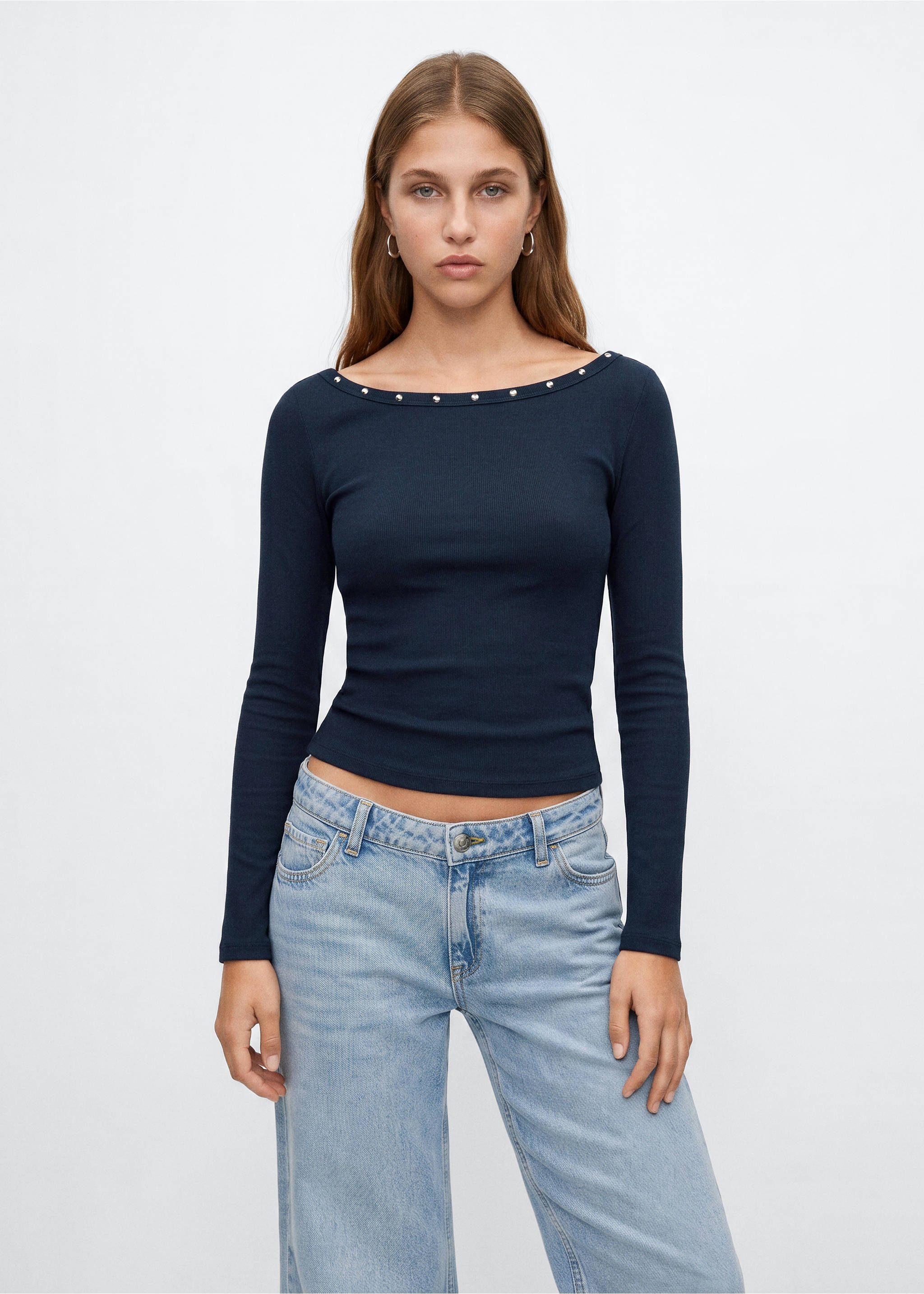 T-shirt col bateau à clous - Plan moyen, Bleu marine. Ref: 37054785-00.