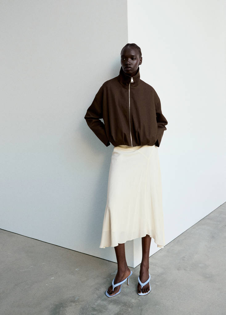 Oversized funnel-neck jacket — Chocolate