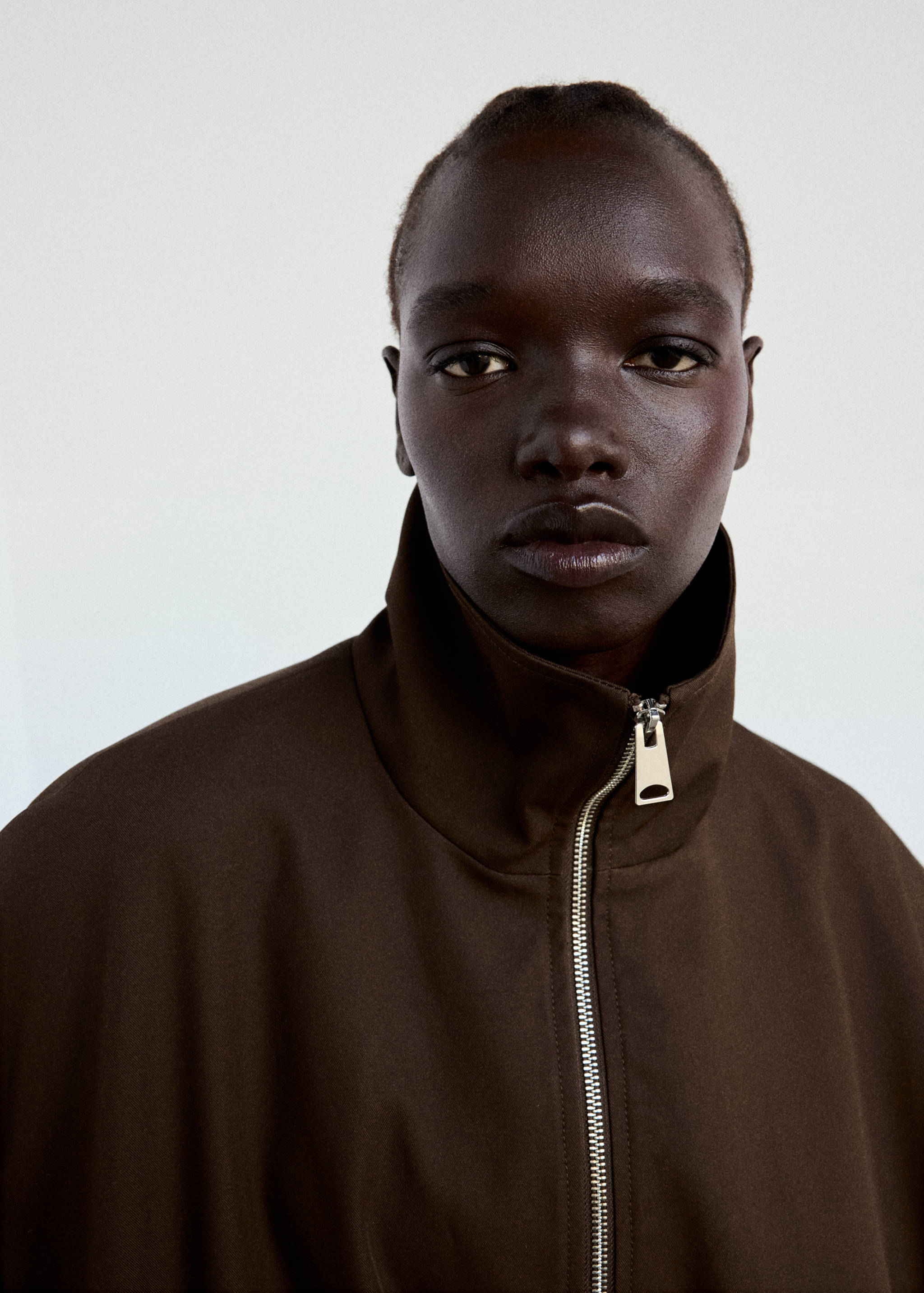 Oversized funnel-neck jacket - Details of the article 1