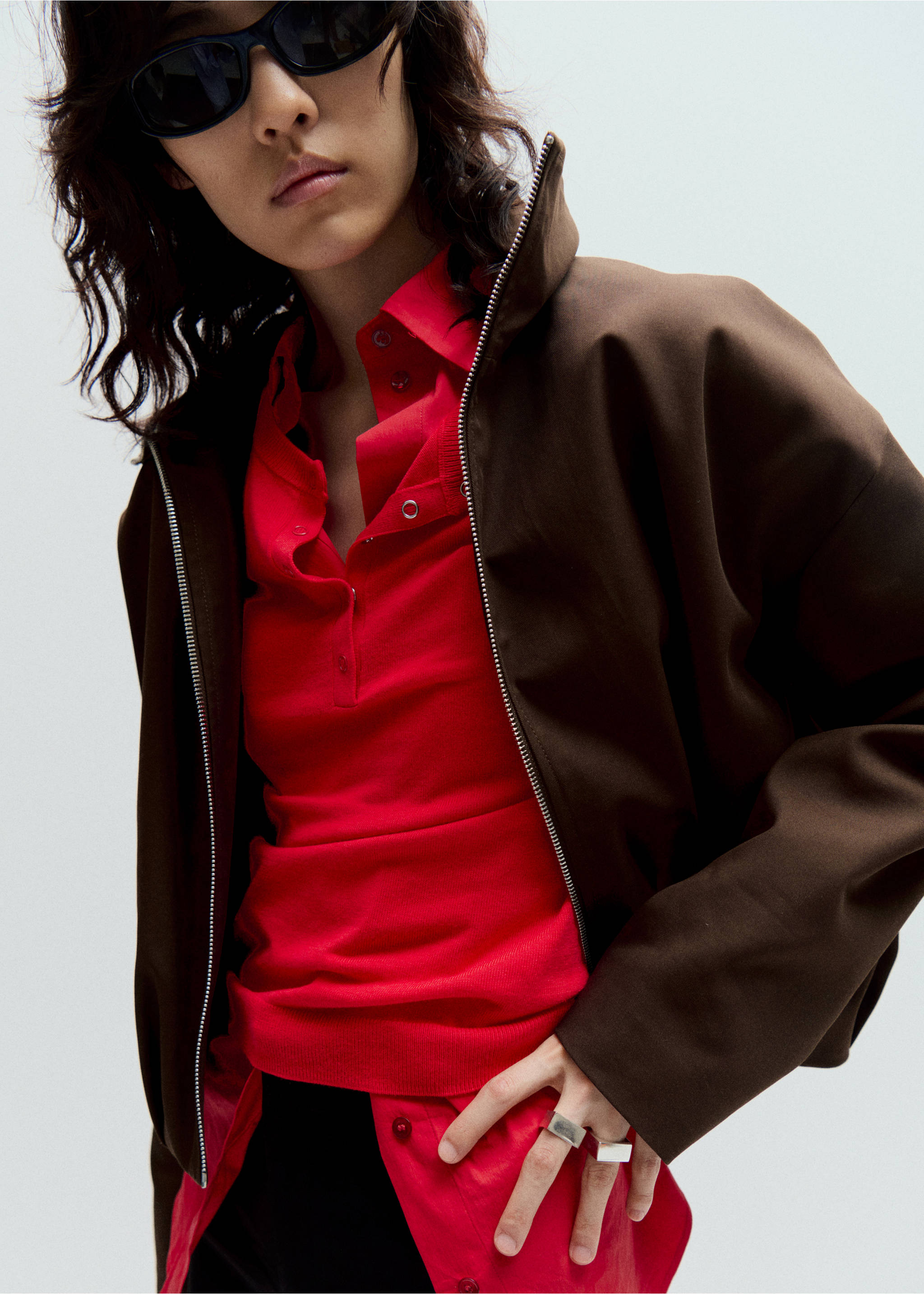 Oversized funnel-neck jacket - Details of the article 1, Chocolate. Ref: 37054787-01.