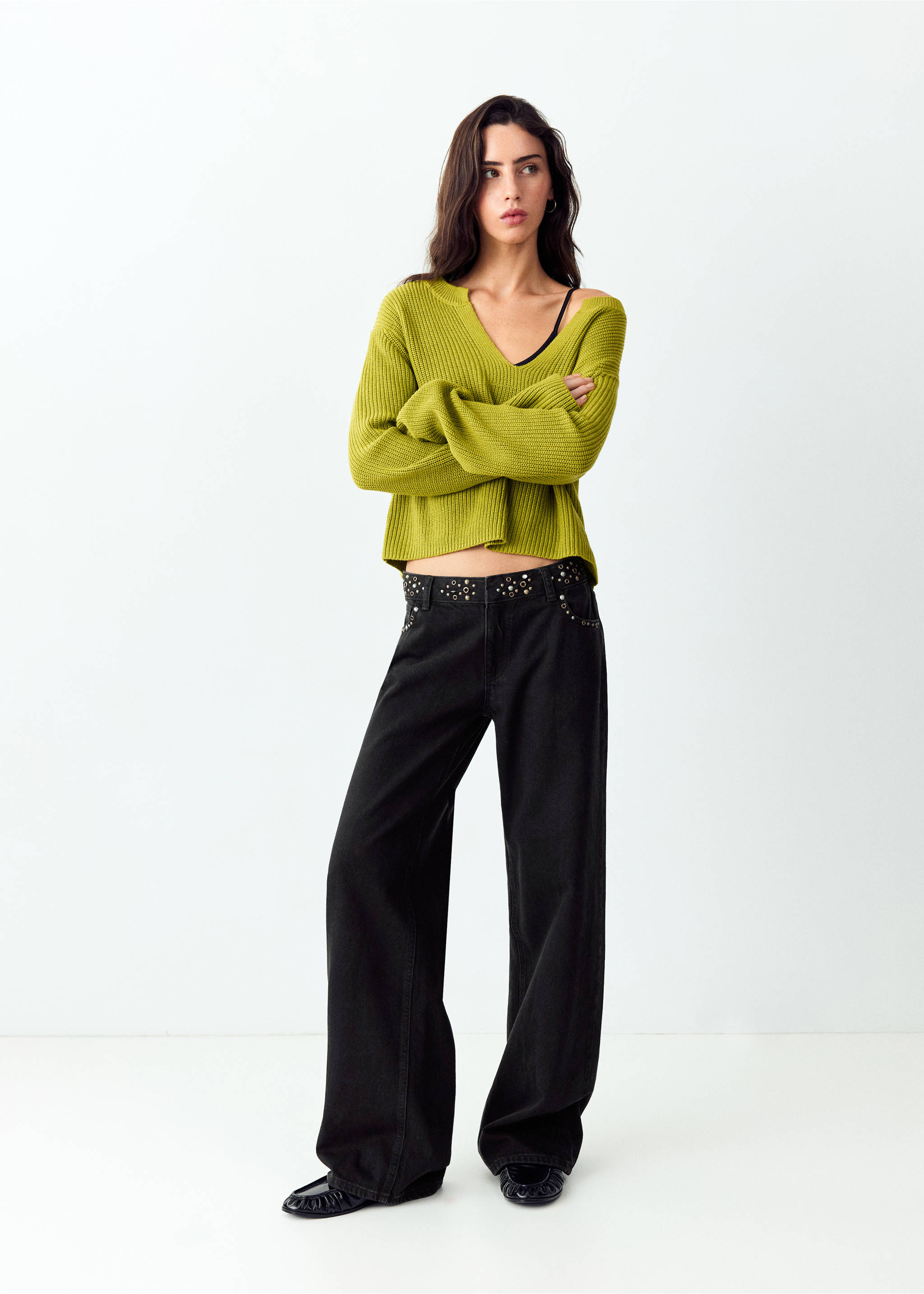 Low-rise jeans with eyelet detail at the waist - General plane, Black denim. Ref: 37054795-00.