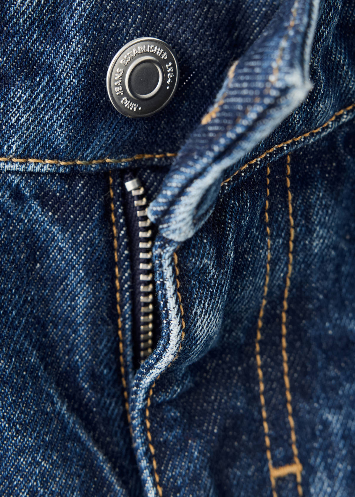 Low-rise flared jeans — Dark Blue