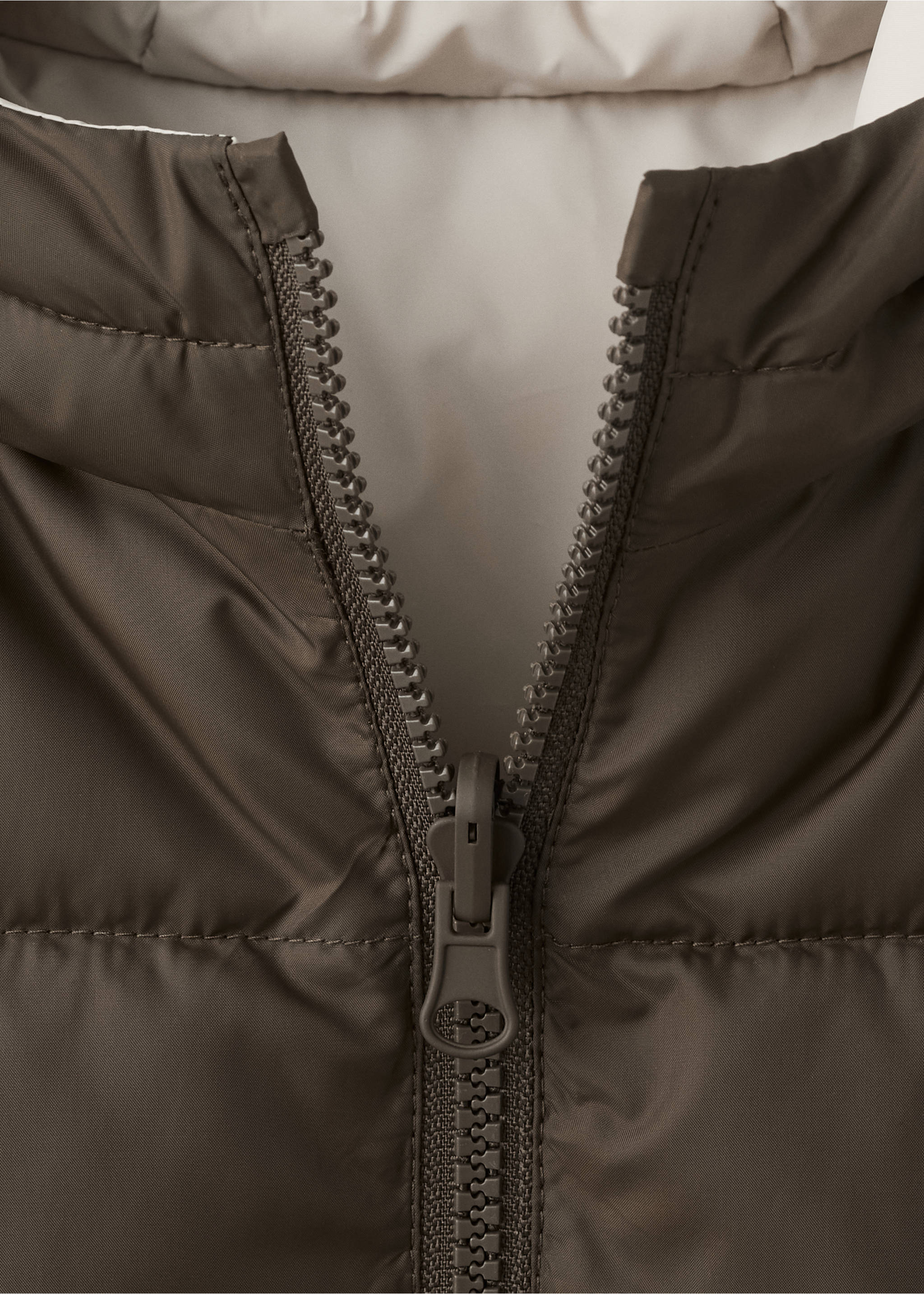 Waistcoat gerard - Details of the article 0, Brown. Ref: 37055149-00.