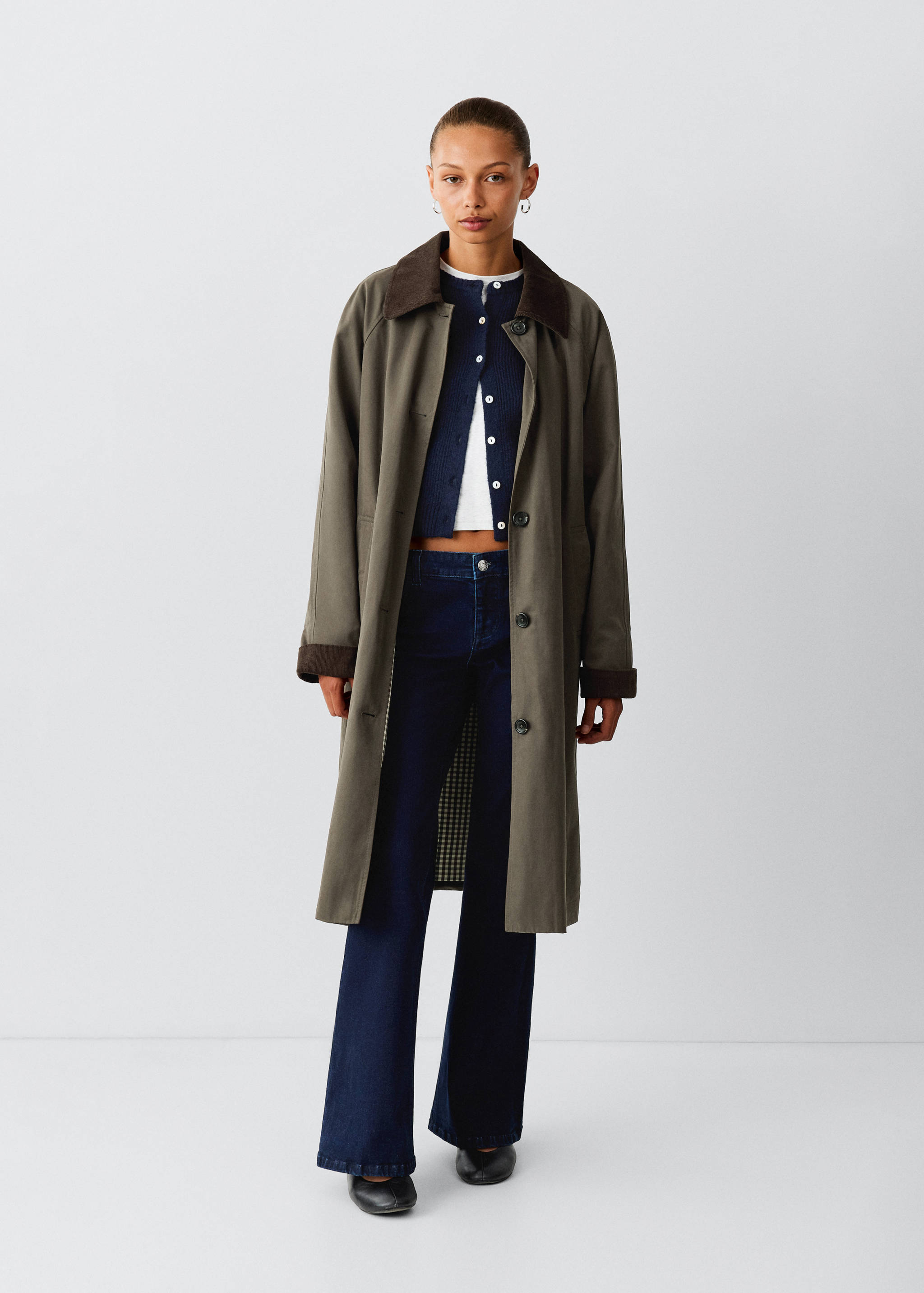 Long cotton trench coat with corduroy collar - General plane