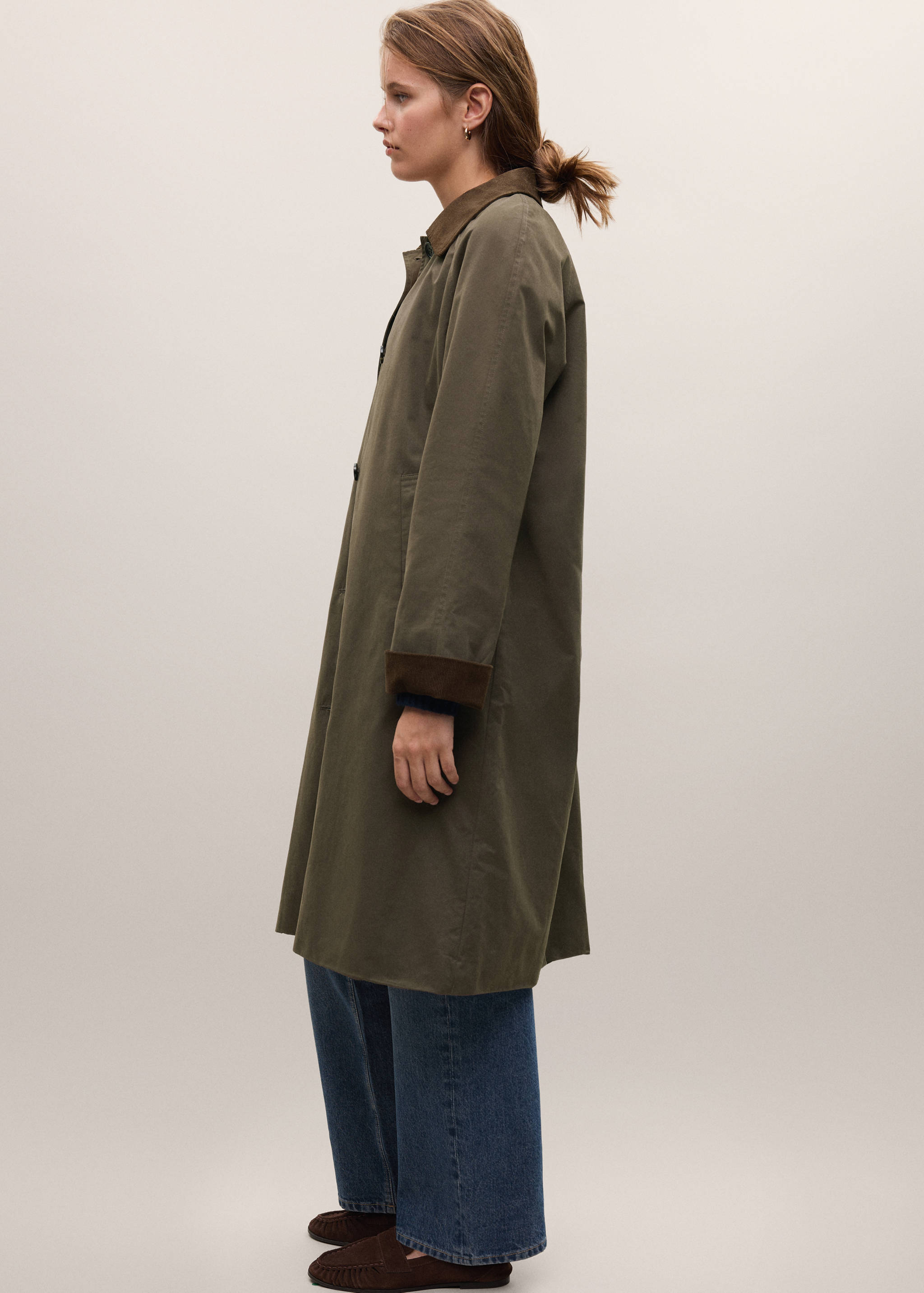 Long cotton trench coat with corduroy collar - Details of the article 3