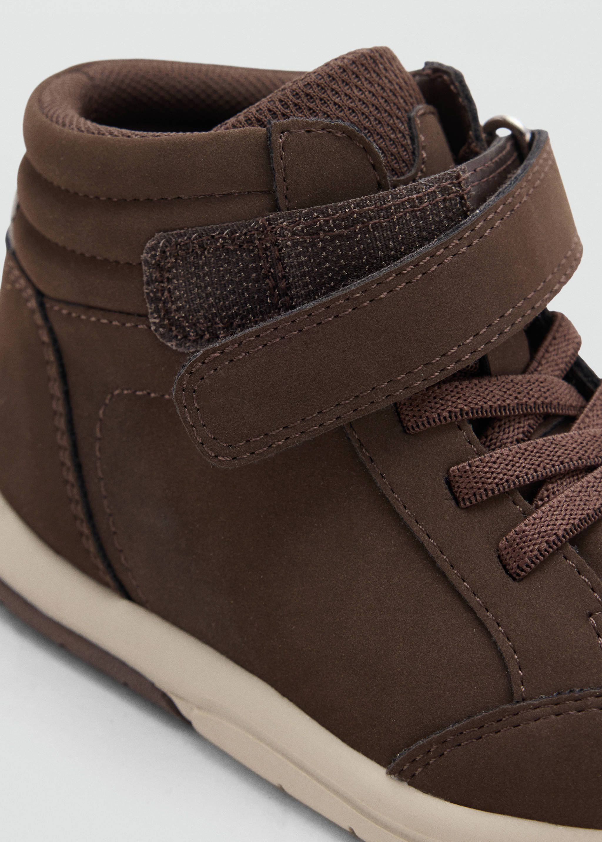 Boots with elastic laces - Details of the article 2