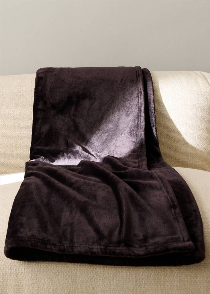 Soft fleece blanket — Brown