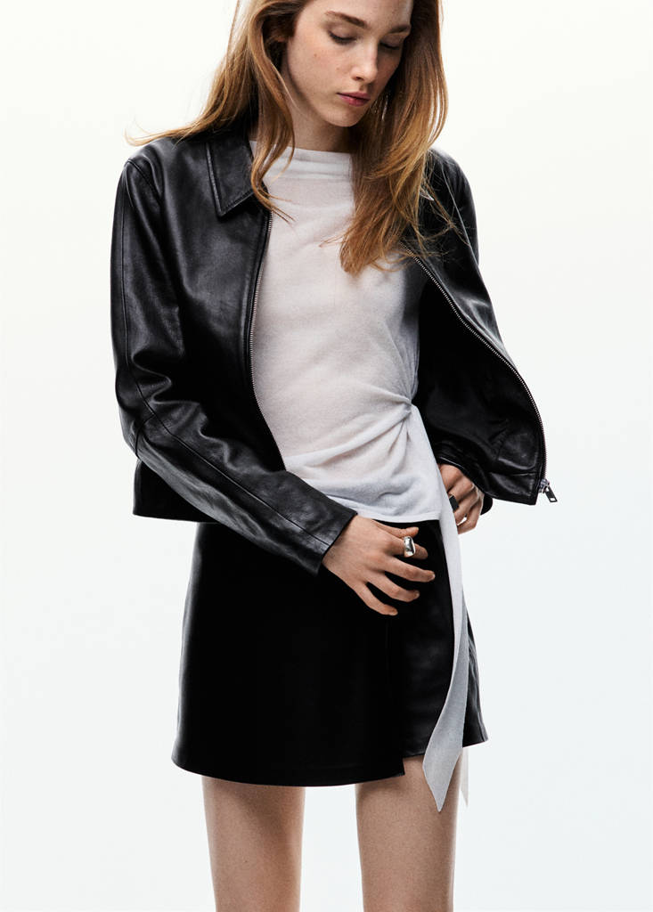Faux leather skirt with buckle — Black