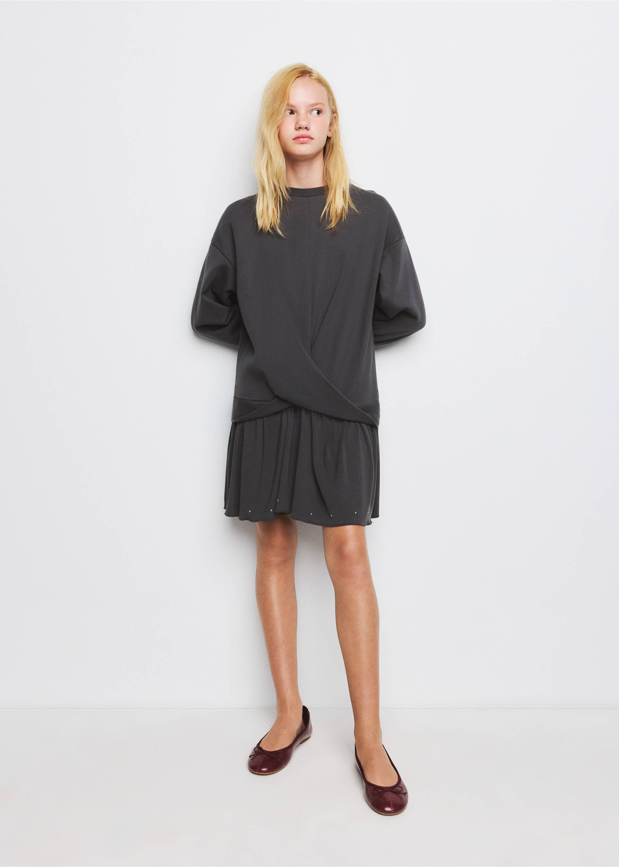 Robe combinée détails clous - Plan général, Gris anthracite. Ref: 37055171-00.