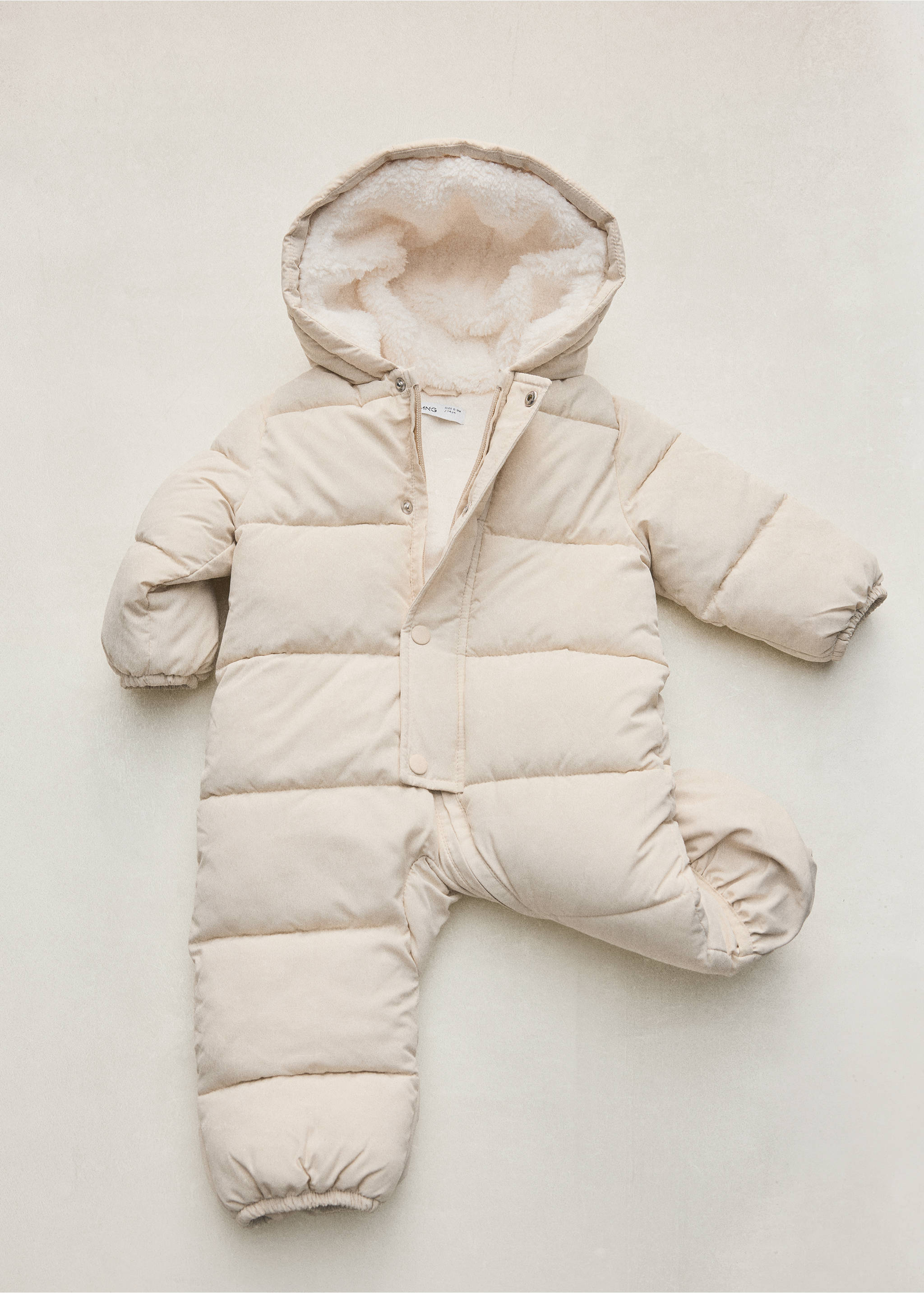 Quilted hoodie with fur hood - Details of the article 5, Sand. Ref: 37055836-00.