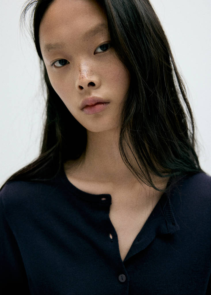 Knitted button cardigan — Navy