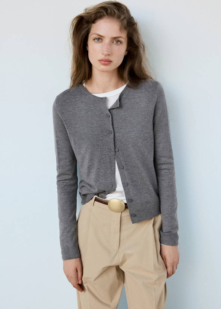 Knitted button cardigan — Grey
