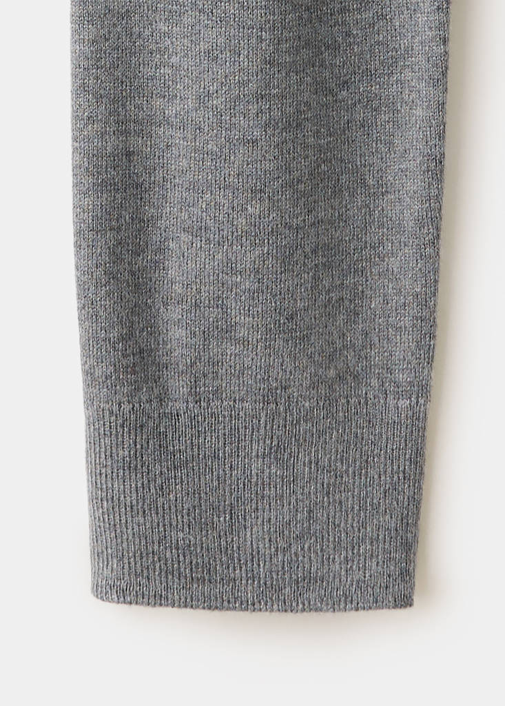 Knitted button cardigan — Grey