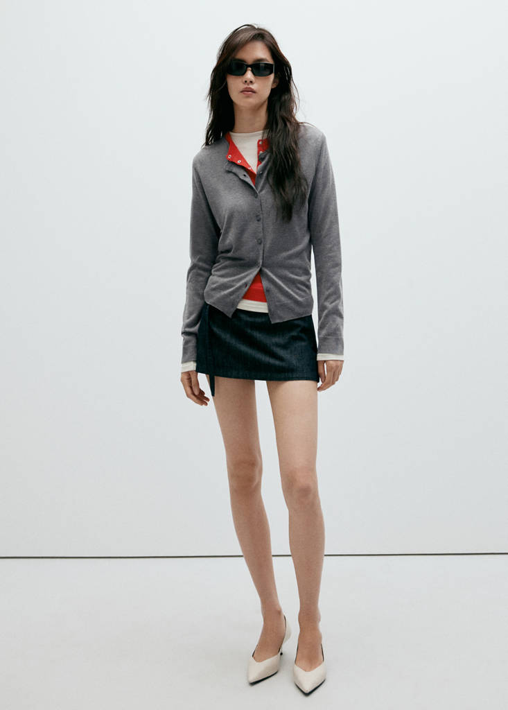 Knitted button cardigan — Grey