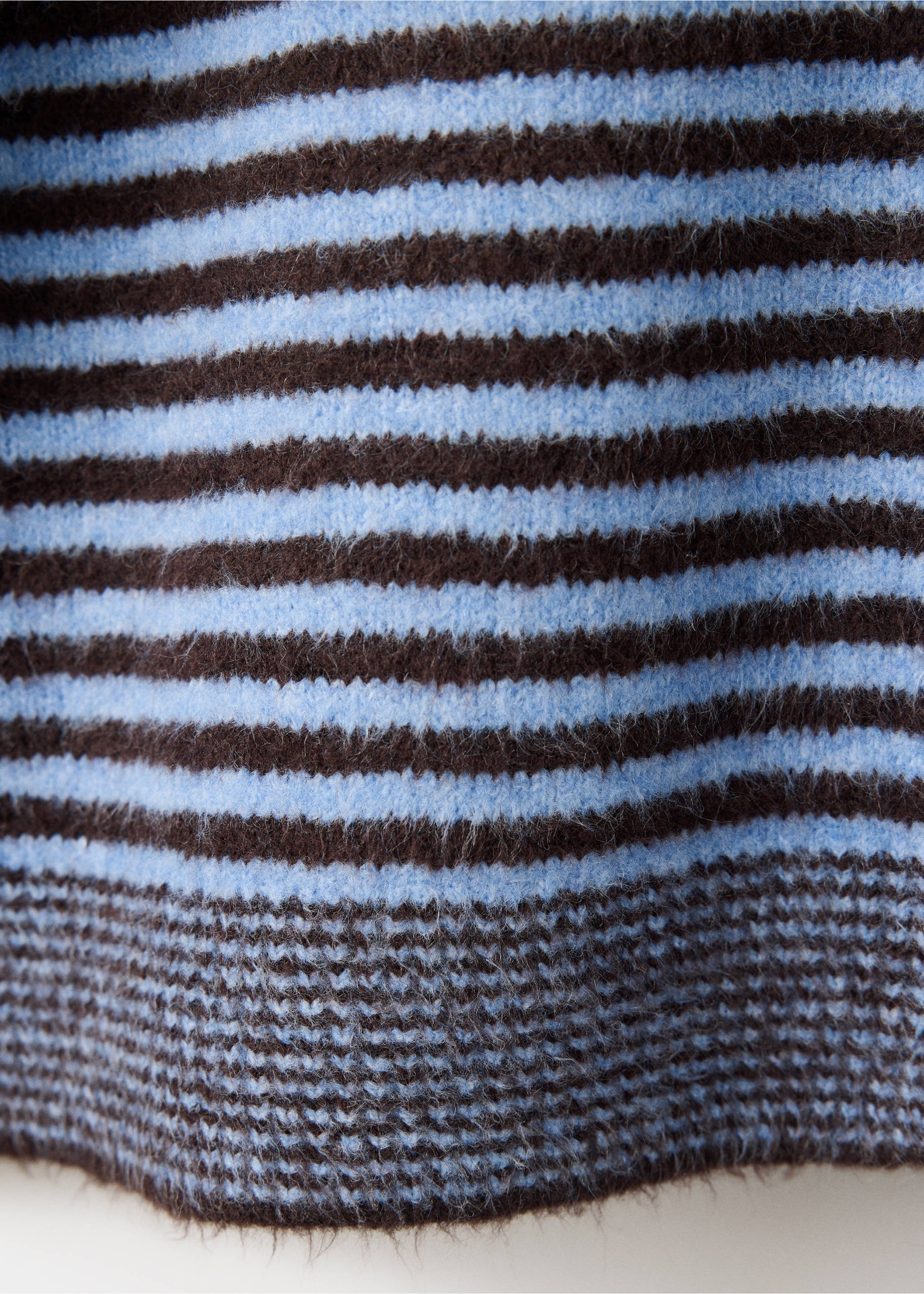 Striped cardigan scarf - Details of the article 0, Sky Blue. Ref: 37055848-00.