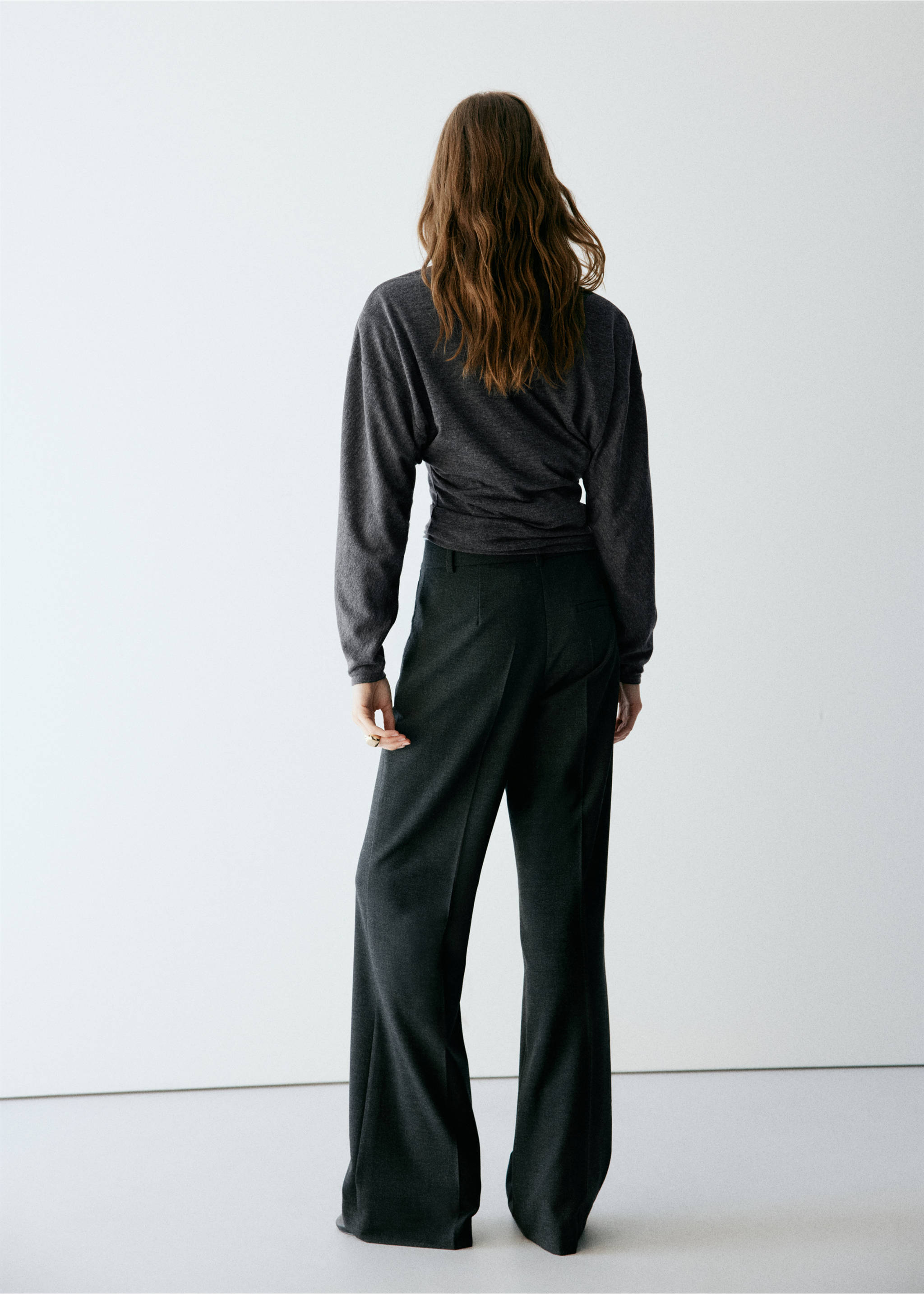 Buttoned knit sweater - Reverse of the article, Grey. Ref: 37055851-00.
