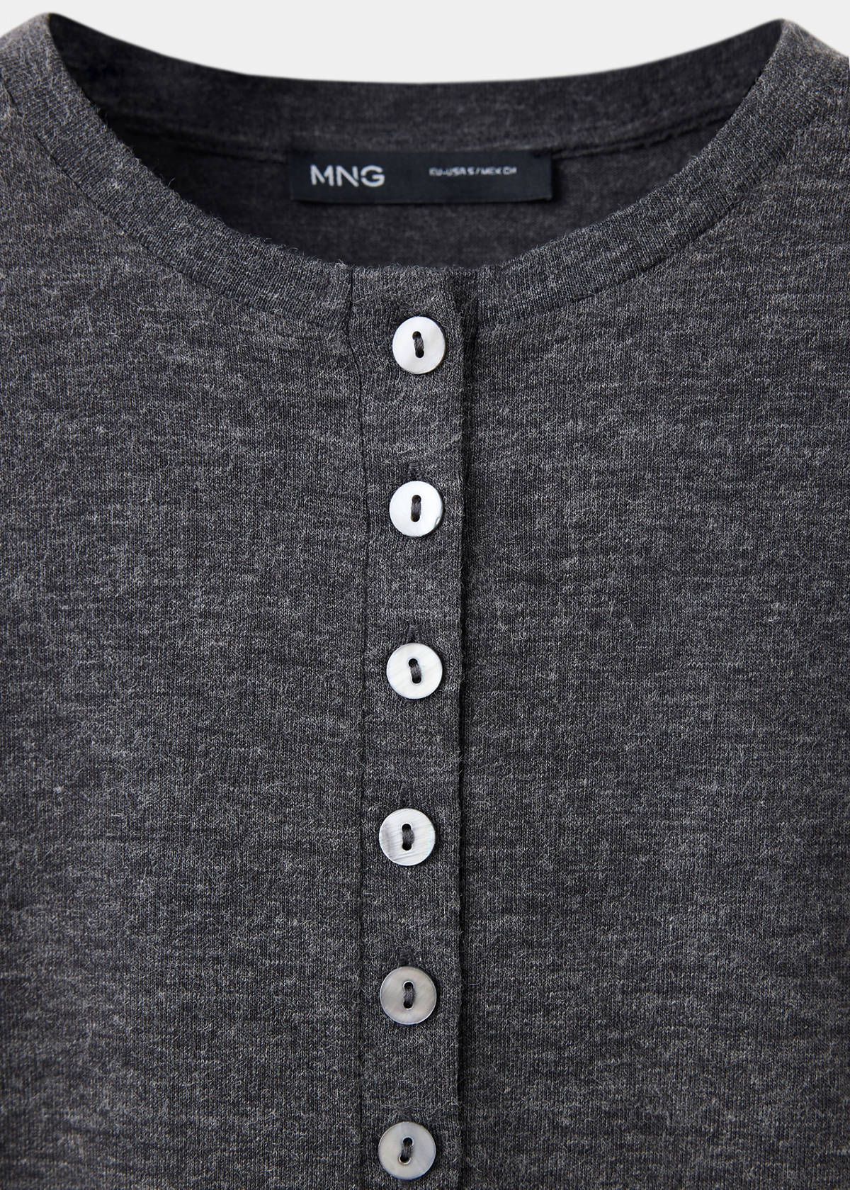Buttoned knit sweater — Grey