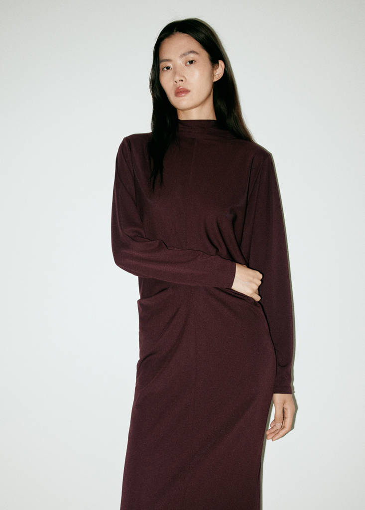 Ruched side knitted dress — Burgundy