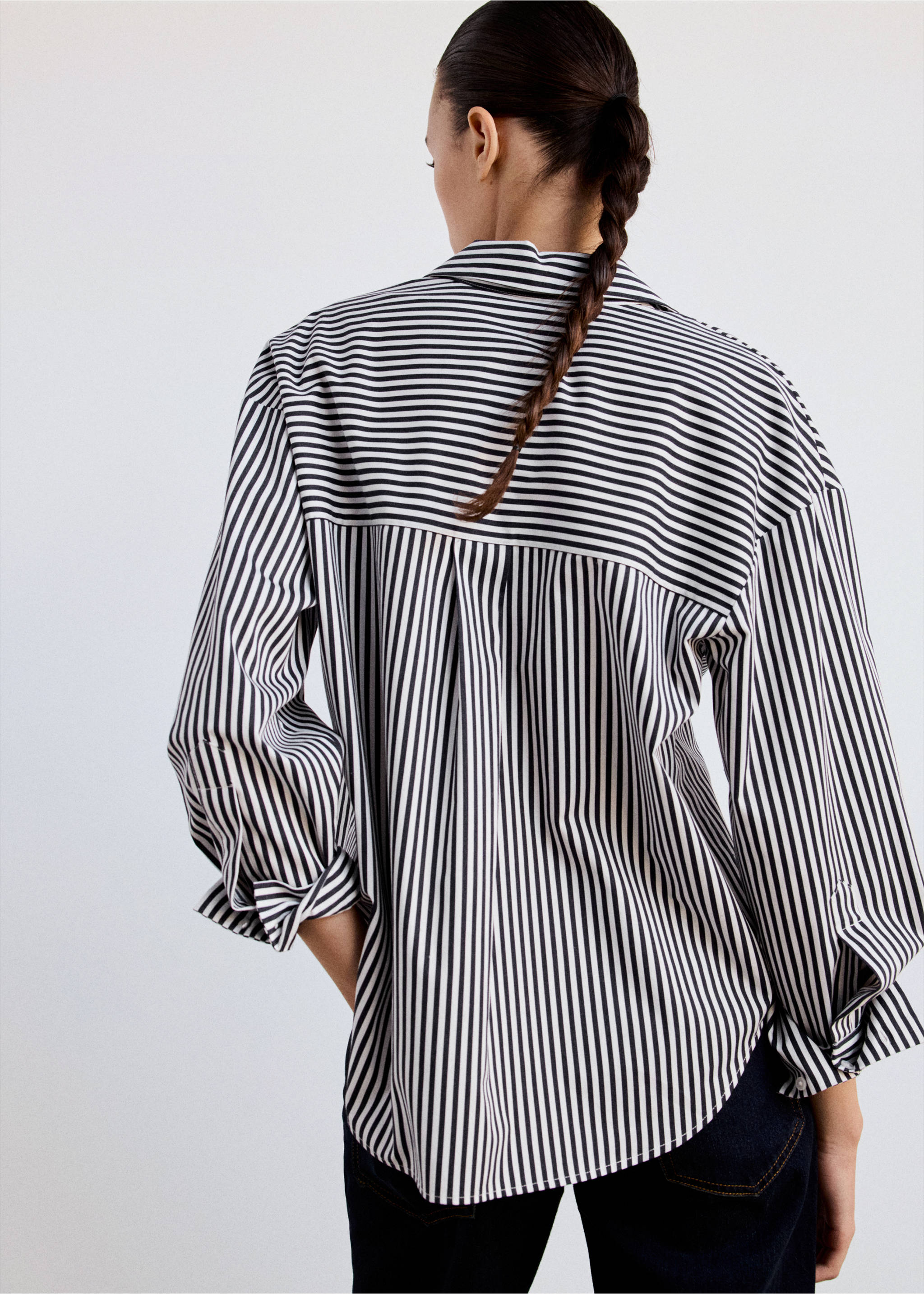 Chemise droite rayures - Verso de l’article, Bleu marine. Ref: 37055854-00.