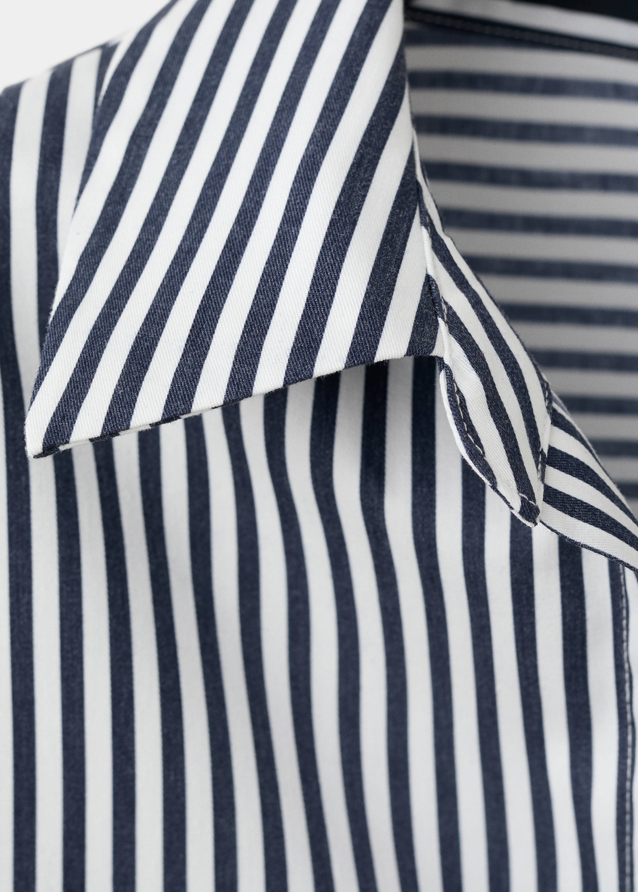 Chemise fontana - Détail de l'article 8