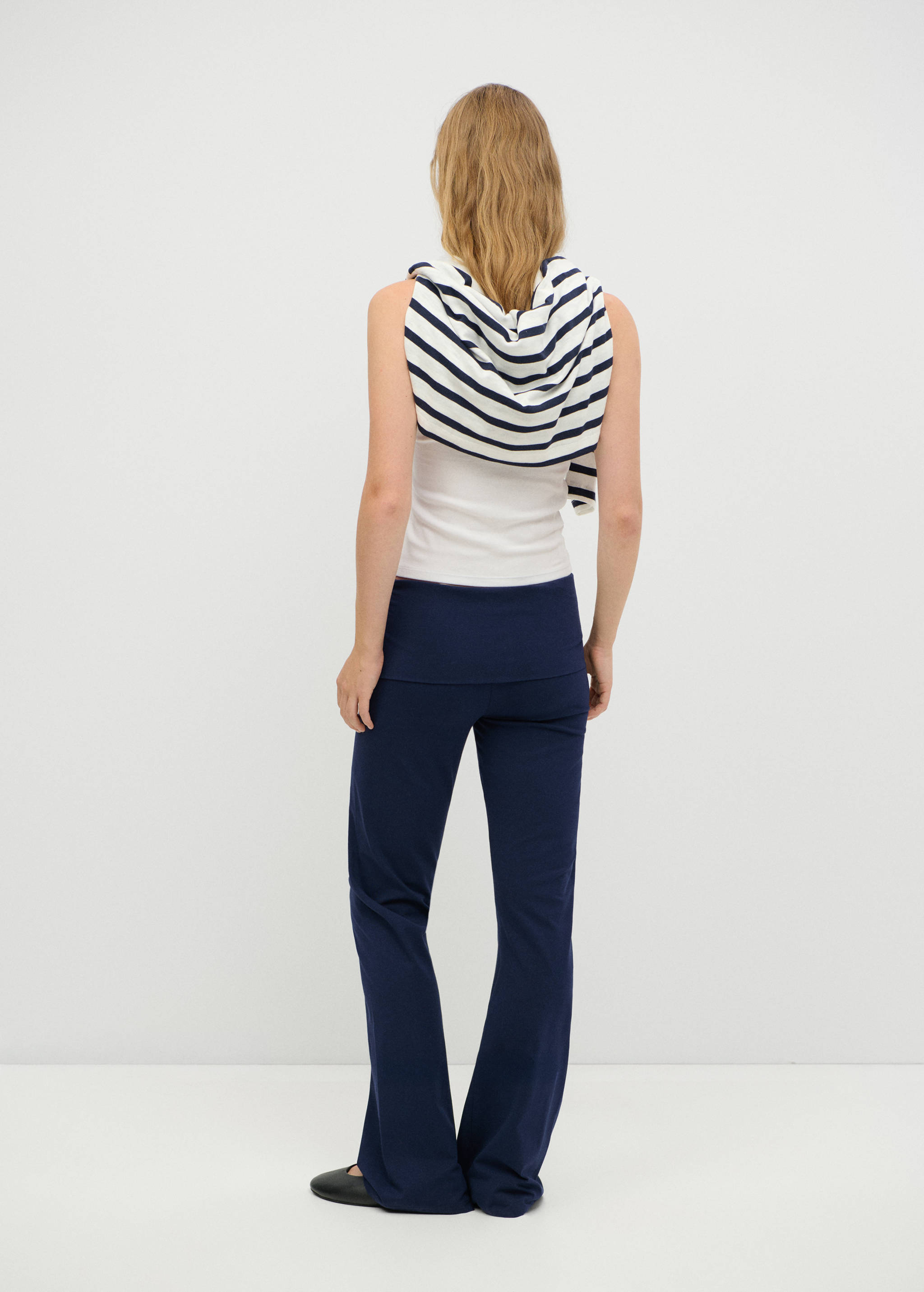 Pantalon taille retournée - Verso de l’article