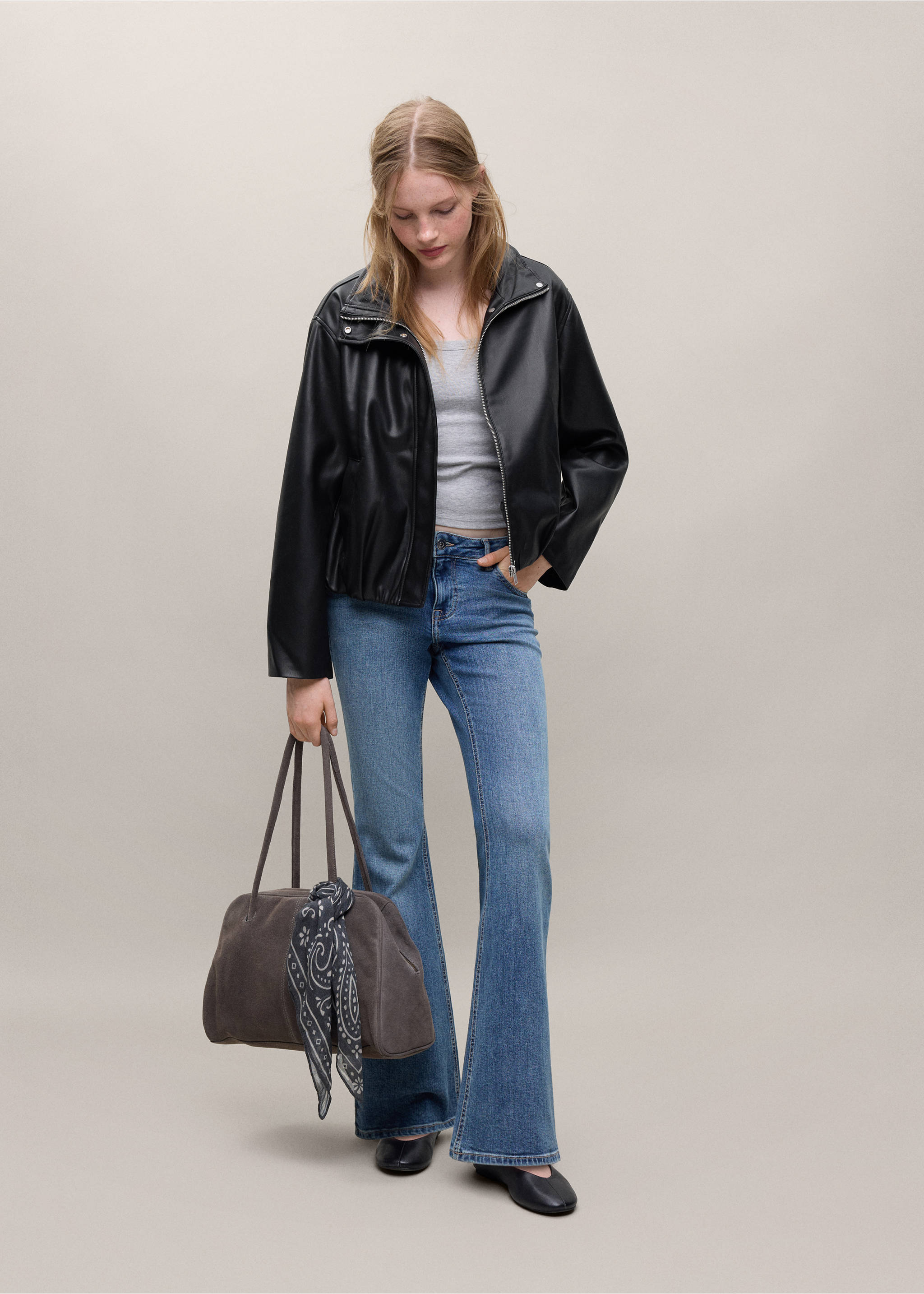 Funnel neck jacket with pockets - Medium plane, Black. Ref: 37055868-00.