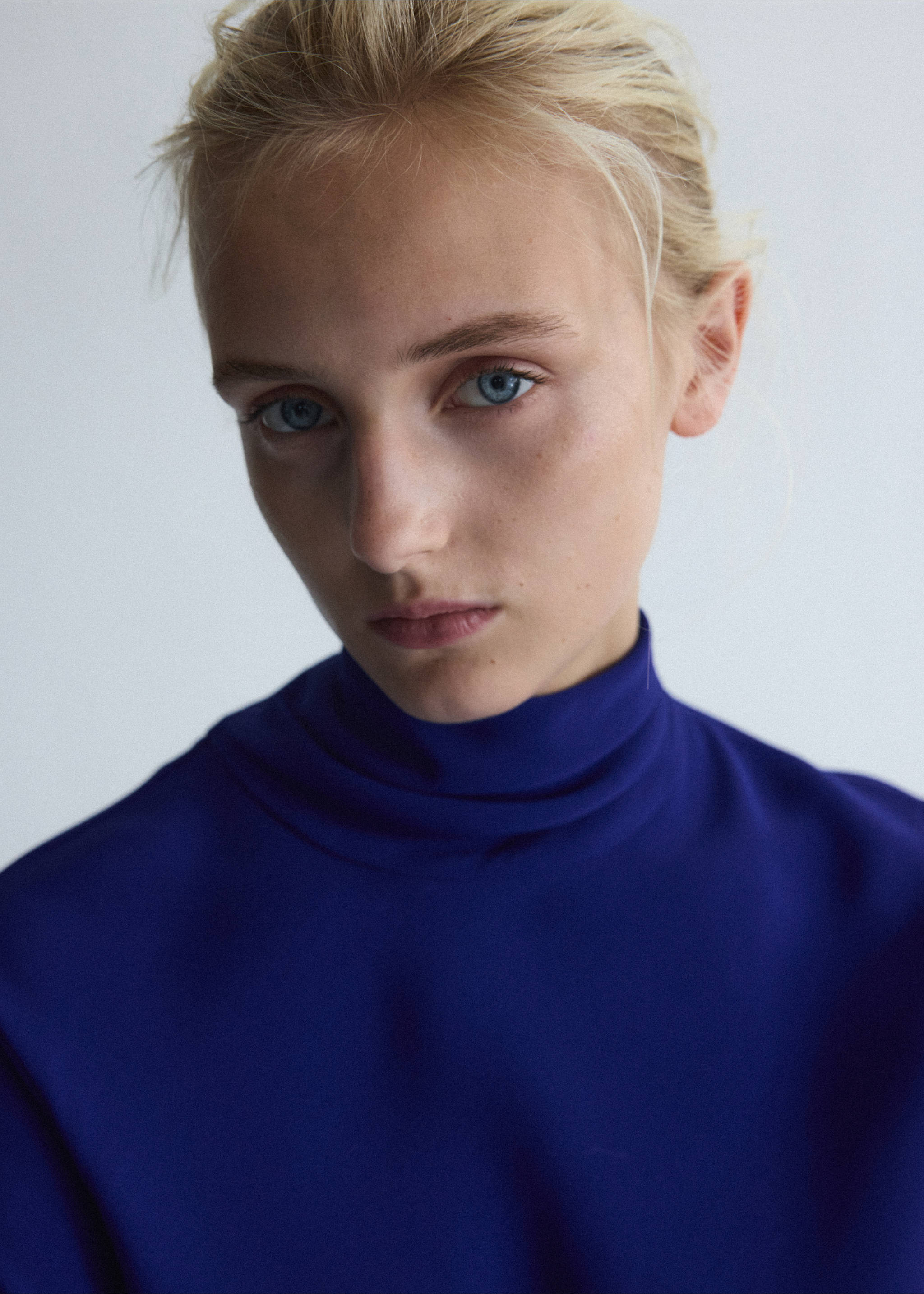 Turtleneck midi-dress - Details of the article 1, Blue. Ref: 37055872-00.