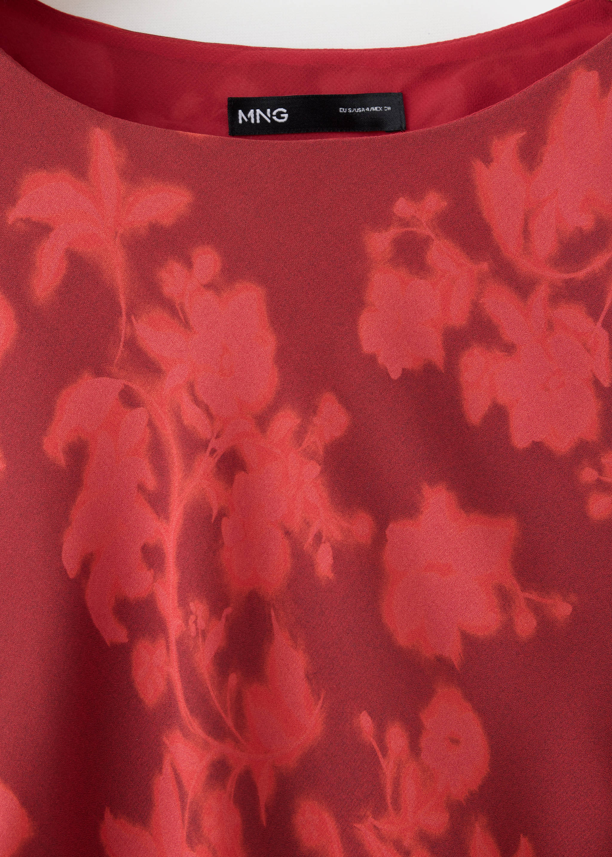 Flowy printed dress - Details of the article 8